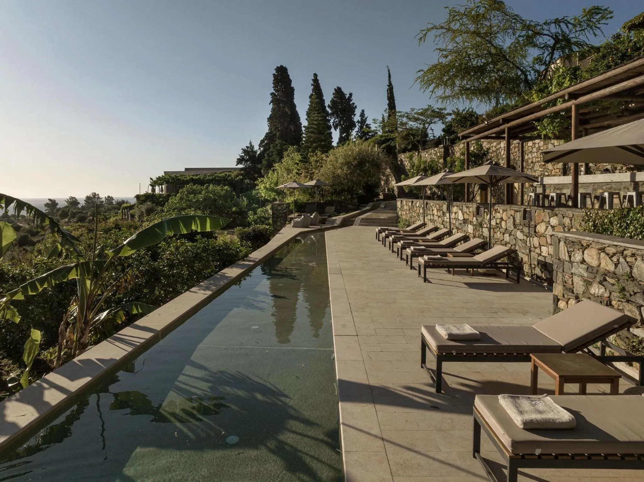Swimming pool in Kinsterna Hotel