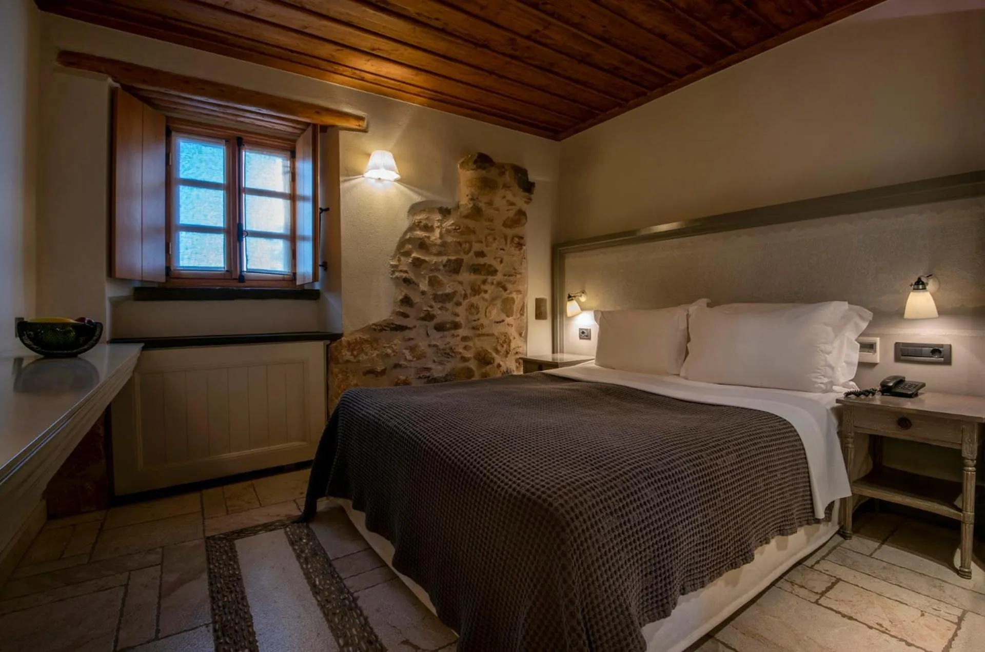 Bedroom, Bed in Kinsterna Hotel