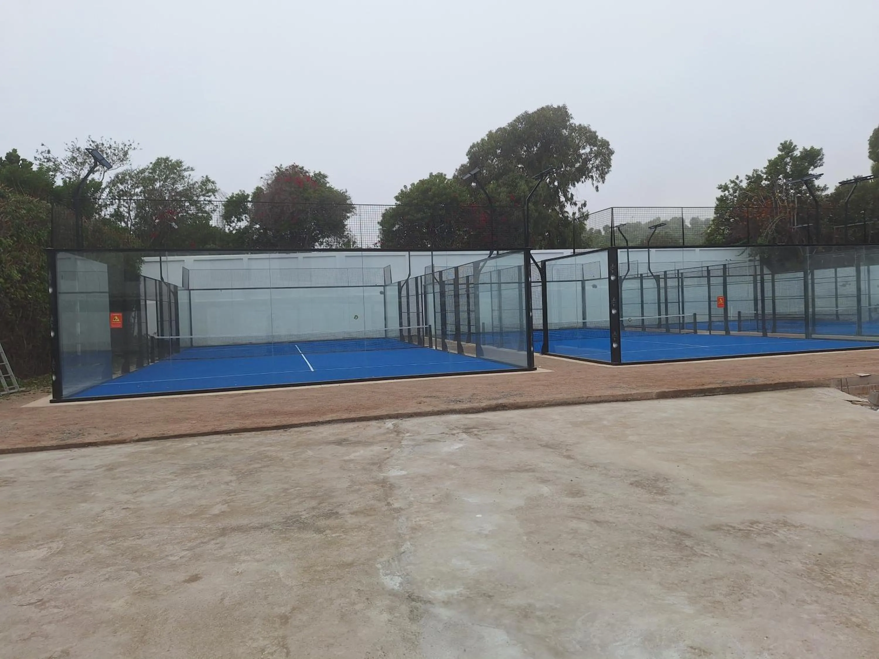 Swimming pool in Oasis Hotel & Spa