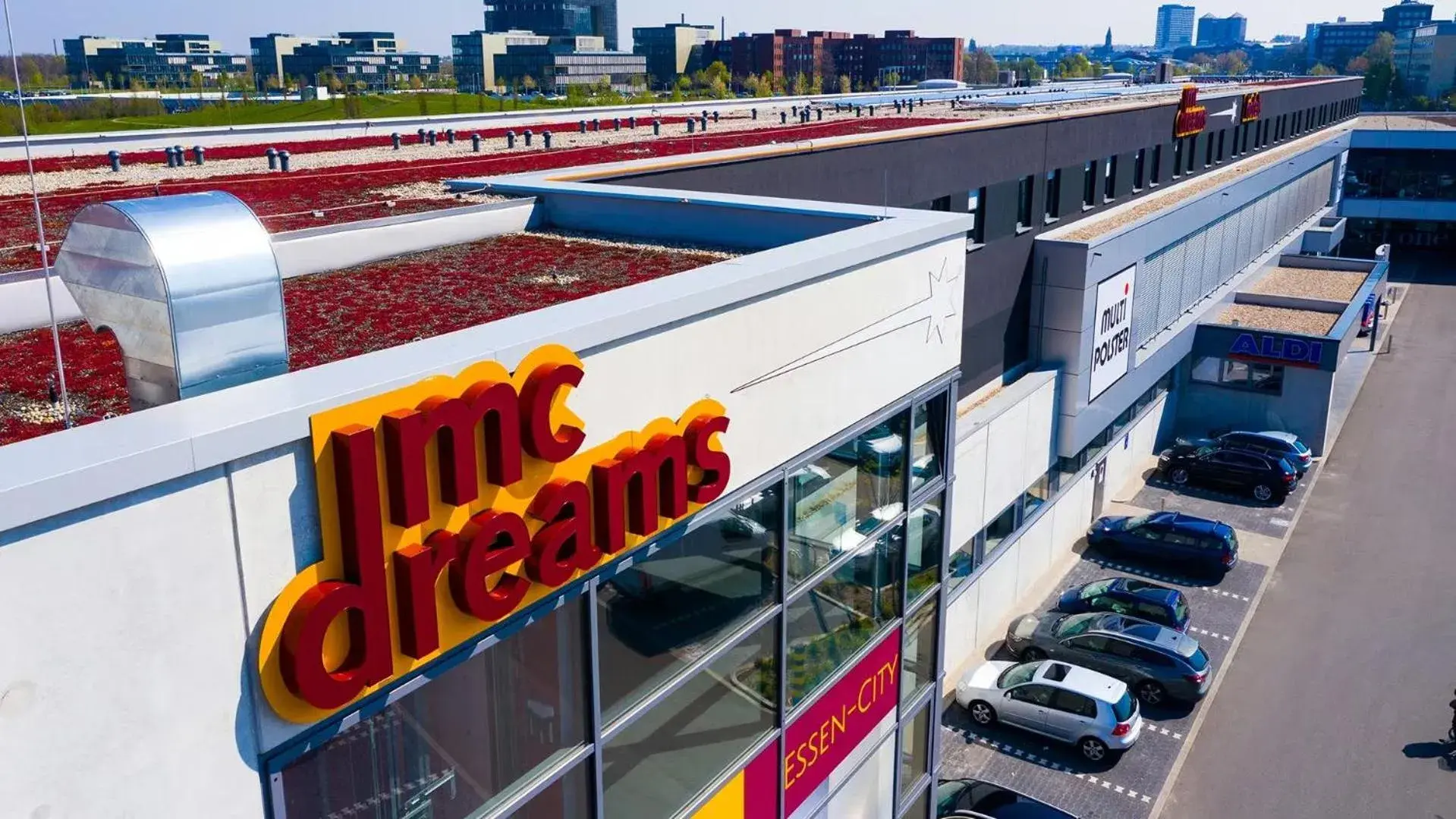 Property building in McDreams Hotel Essen Property building in McDreams Hotel Essen