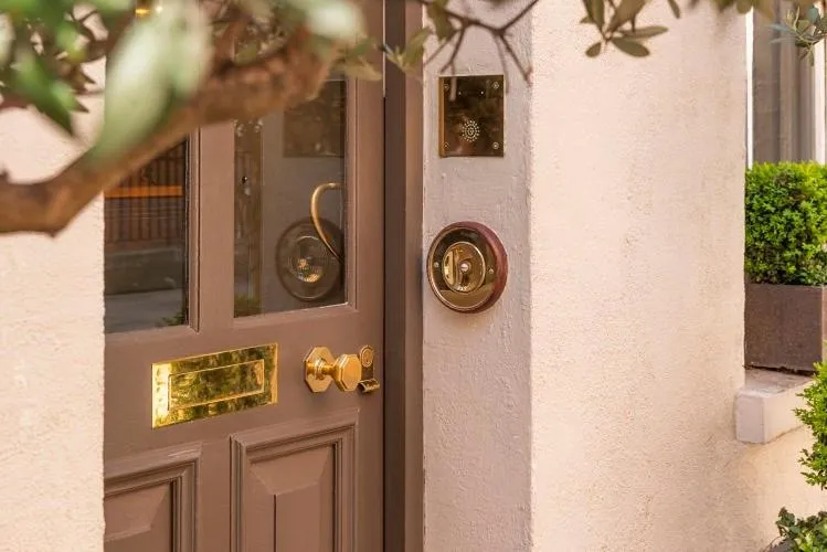 Facade/entrance in Fielding Hotel