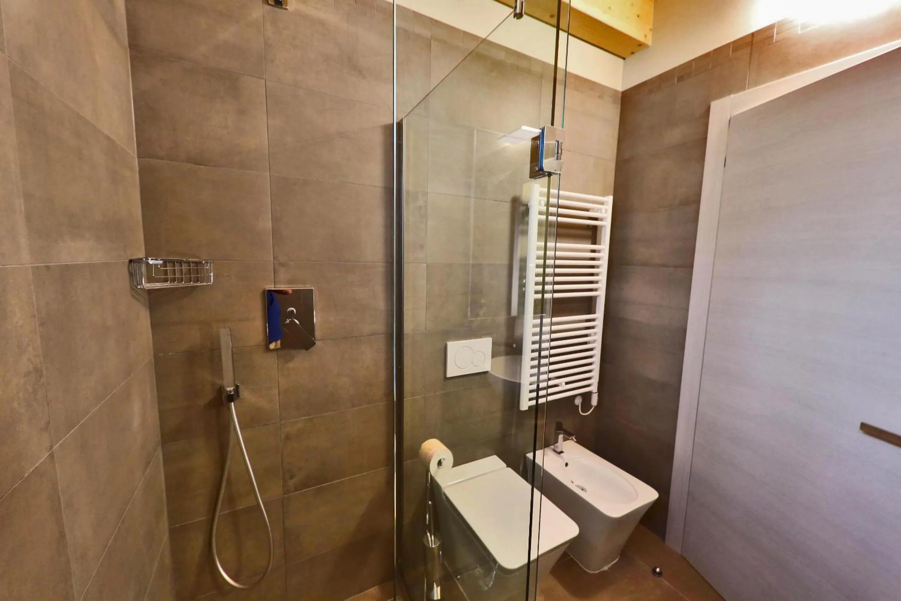 Shower in Ninfea Wellness & Spa Residence