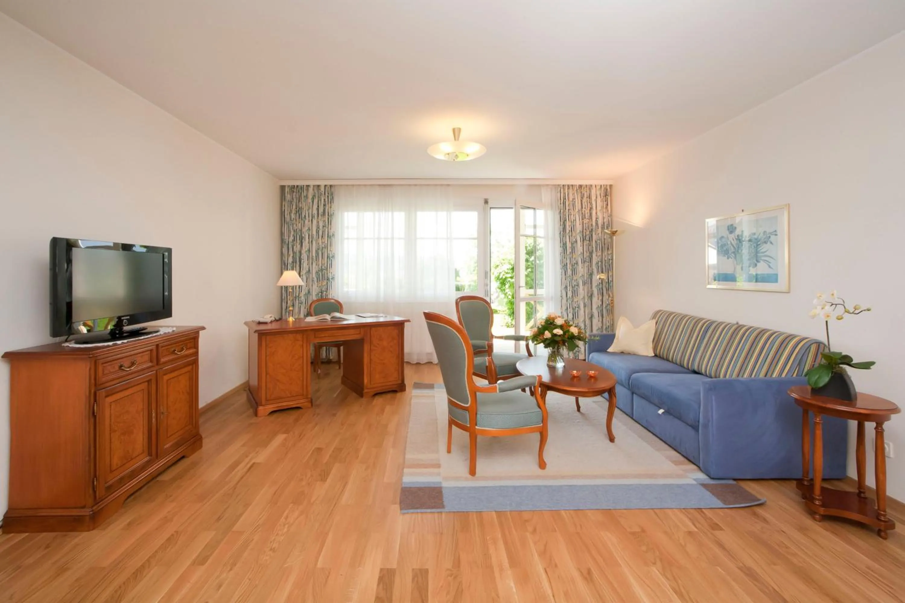 Living room in Werzer Strandcasino Hotel