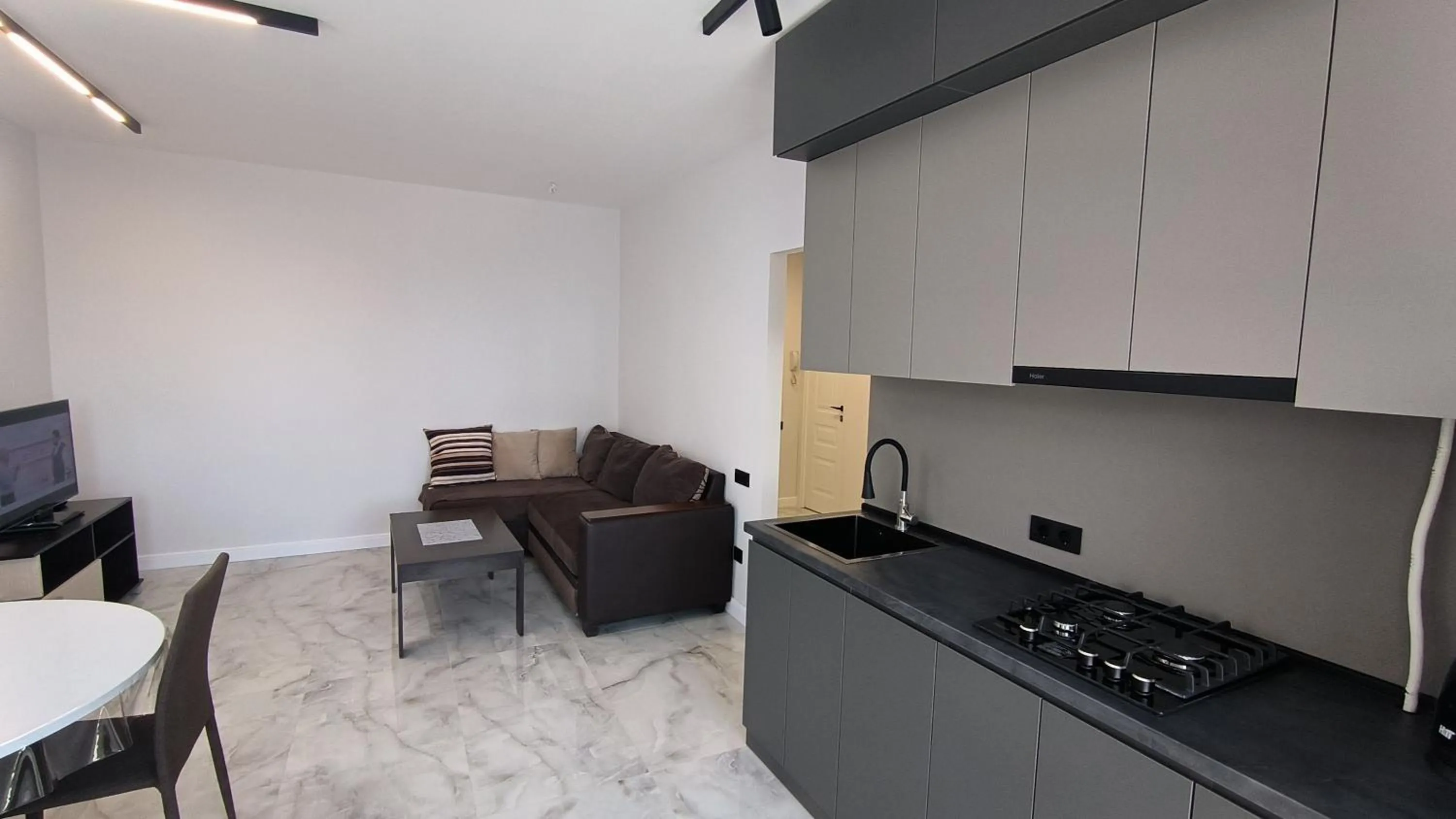 TV and multimedia in Apartment on Sayat Nova 33