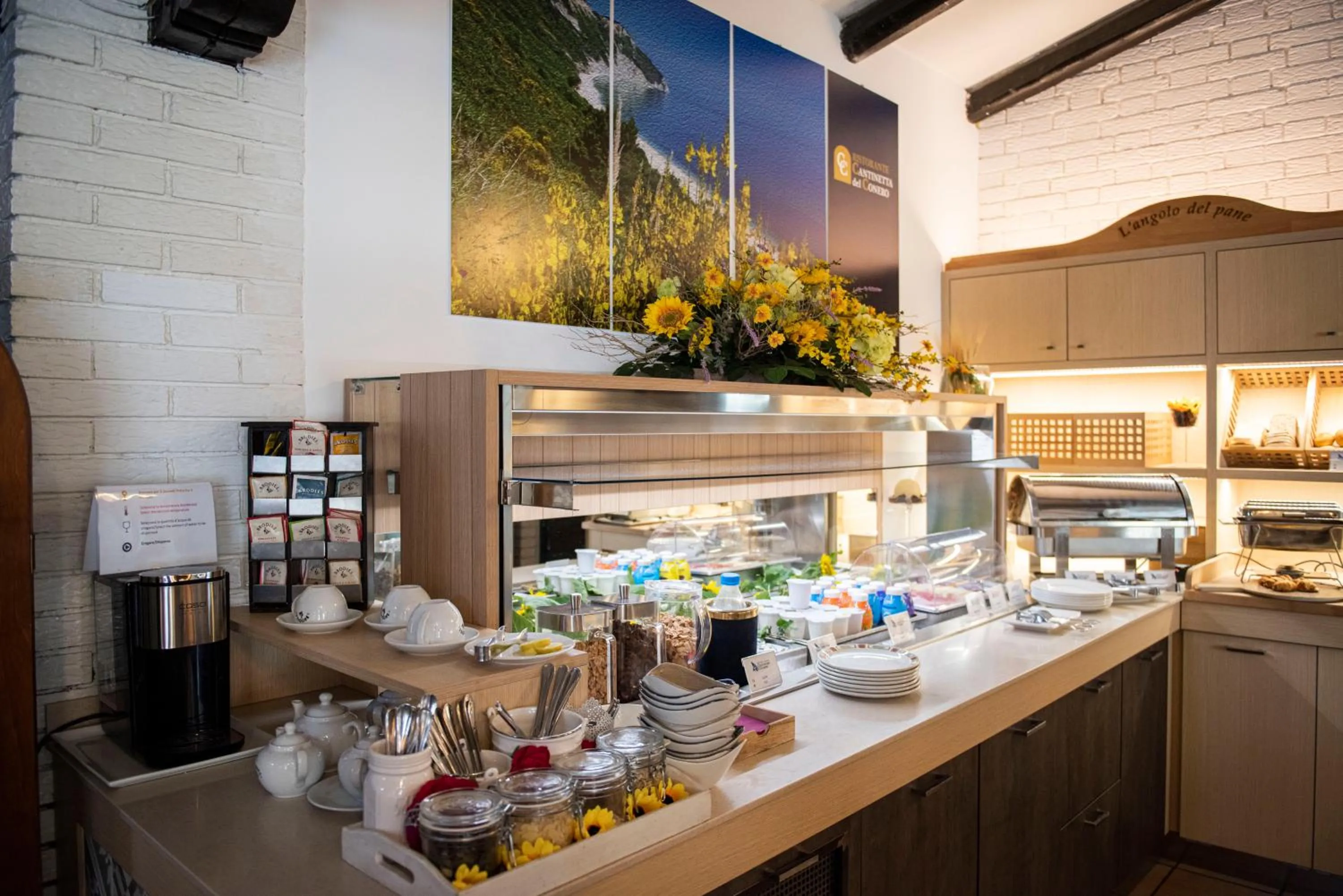 Breakfast in Hotel Cristoforo Colombo