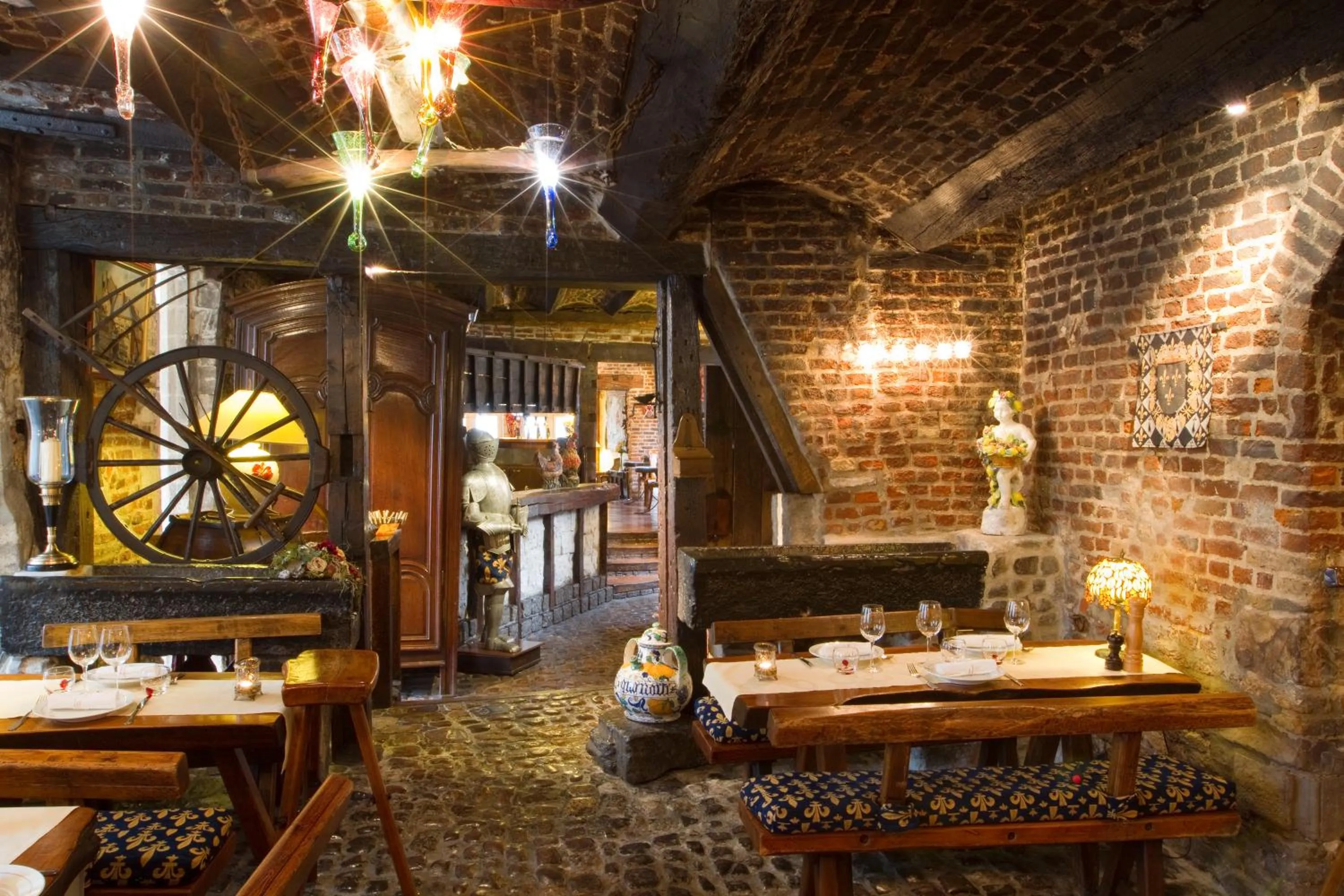 Restaurant/places to eat in Auberge Du Bon Fermier