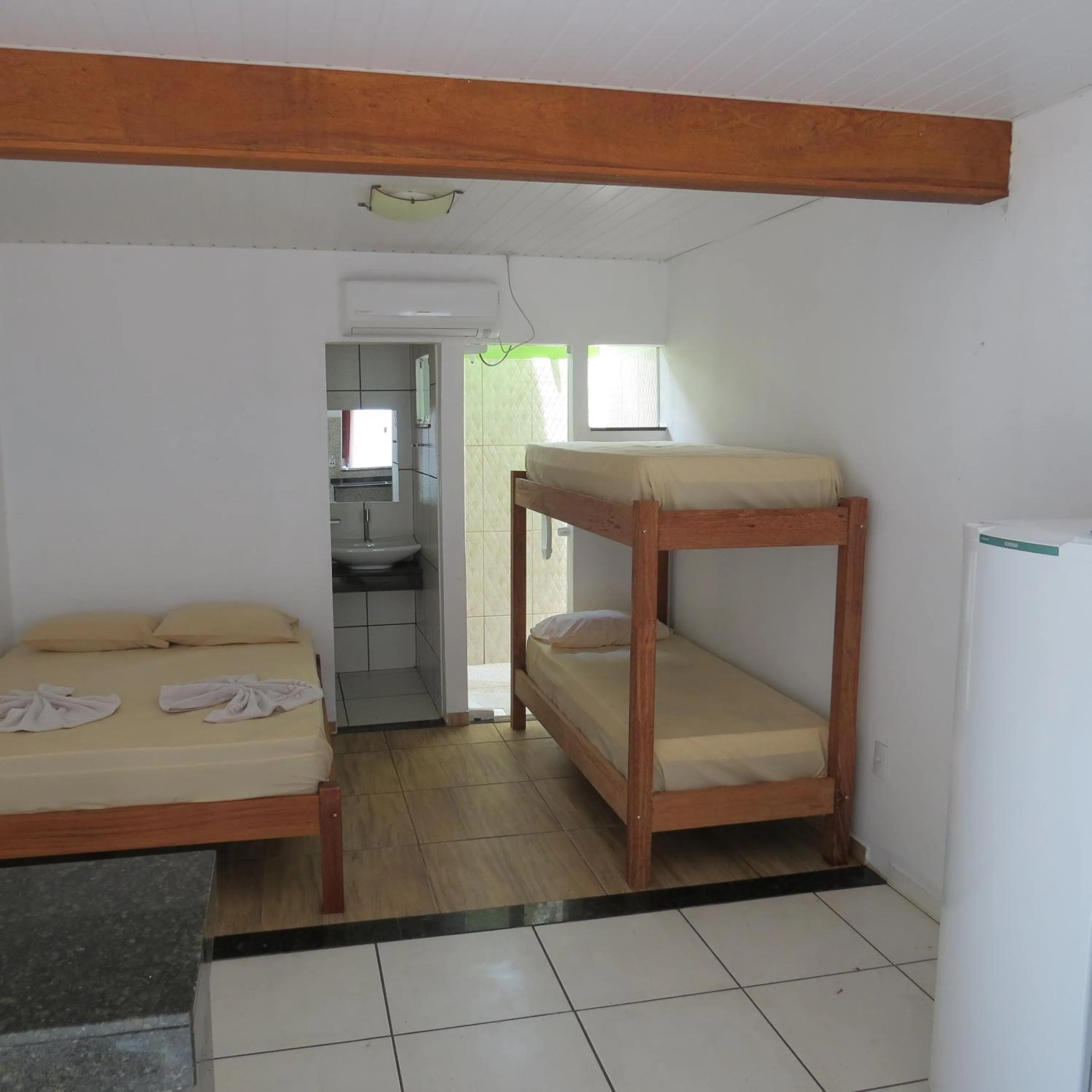 bunk bed, Bed in Recanto da Ilha