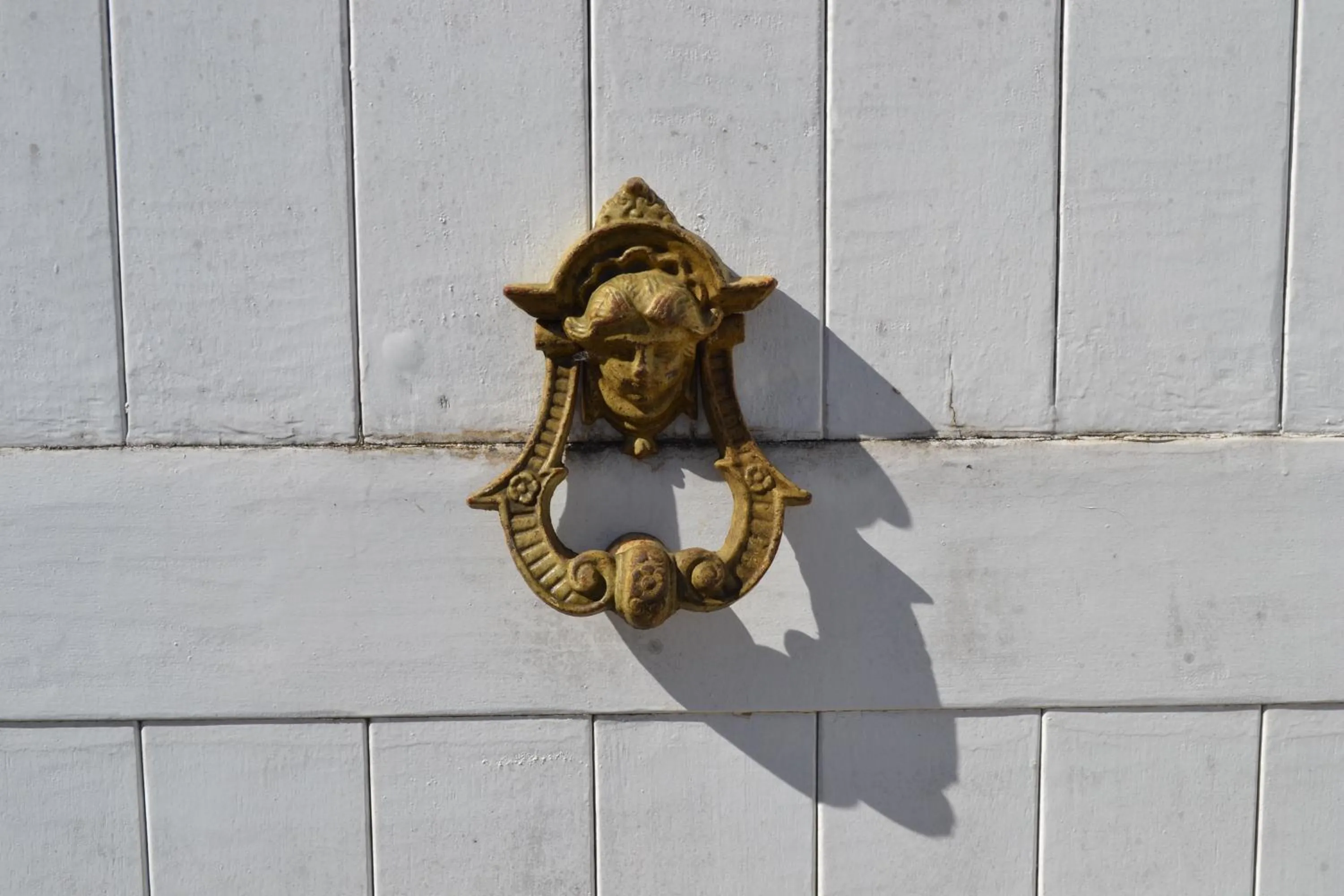 Decorative detail in La Maison Des Buis