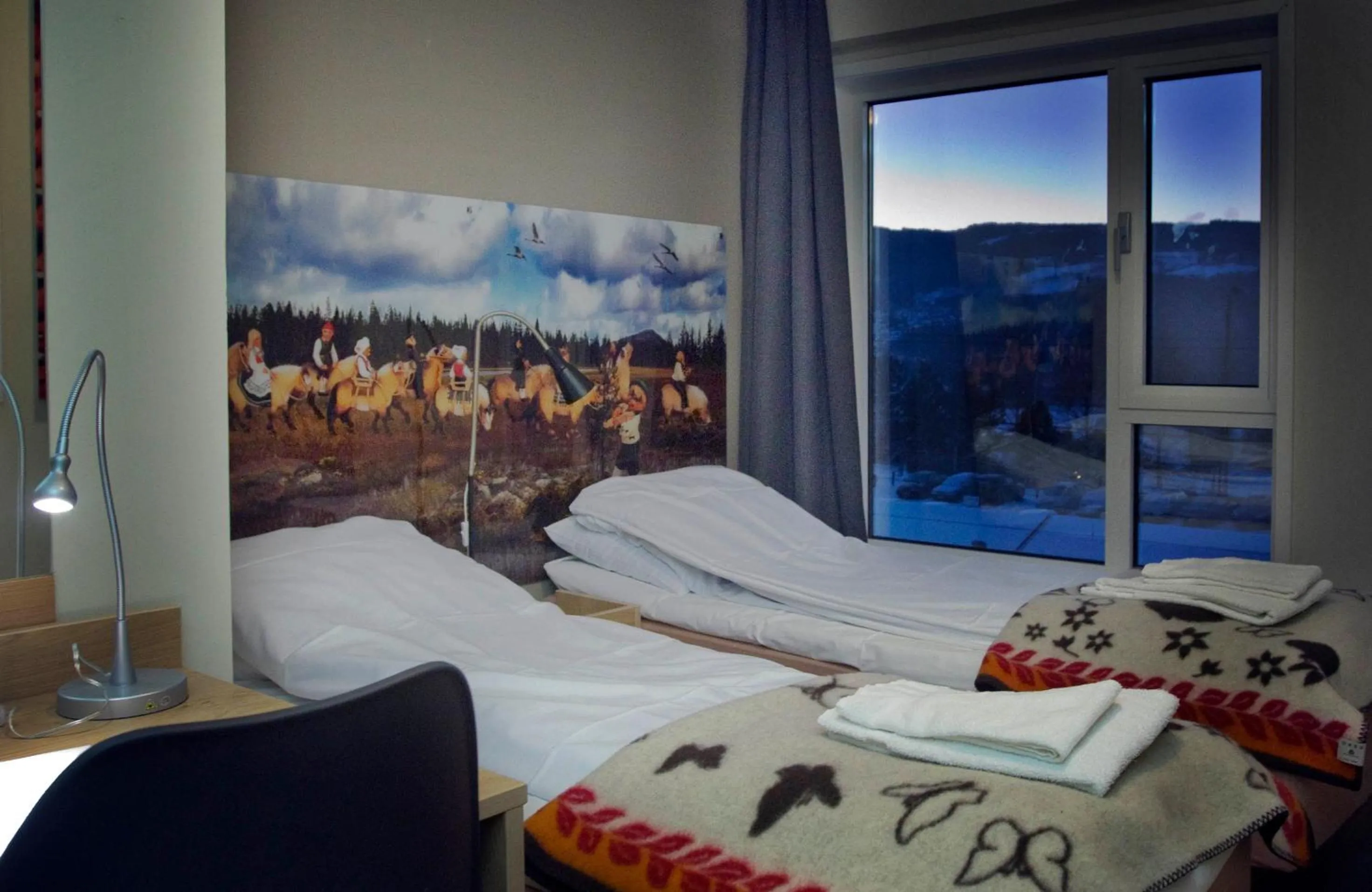 Bed in Stasjonen Hotel