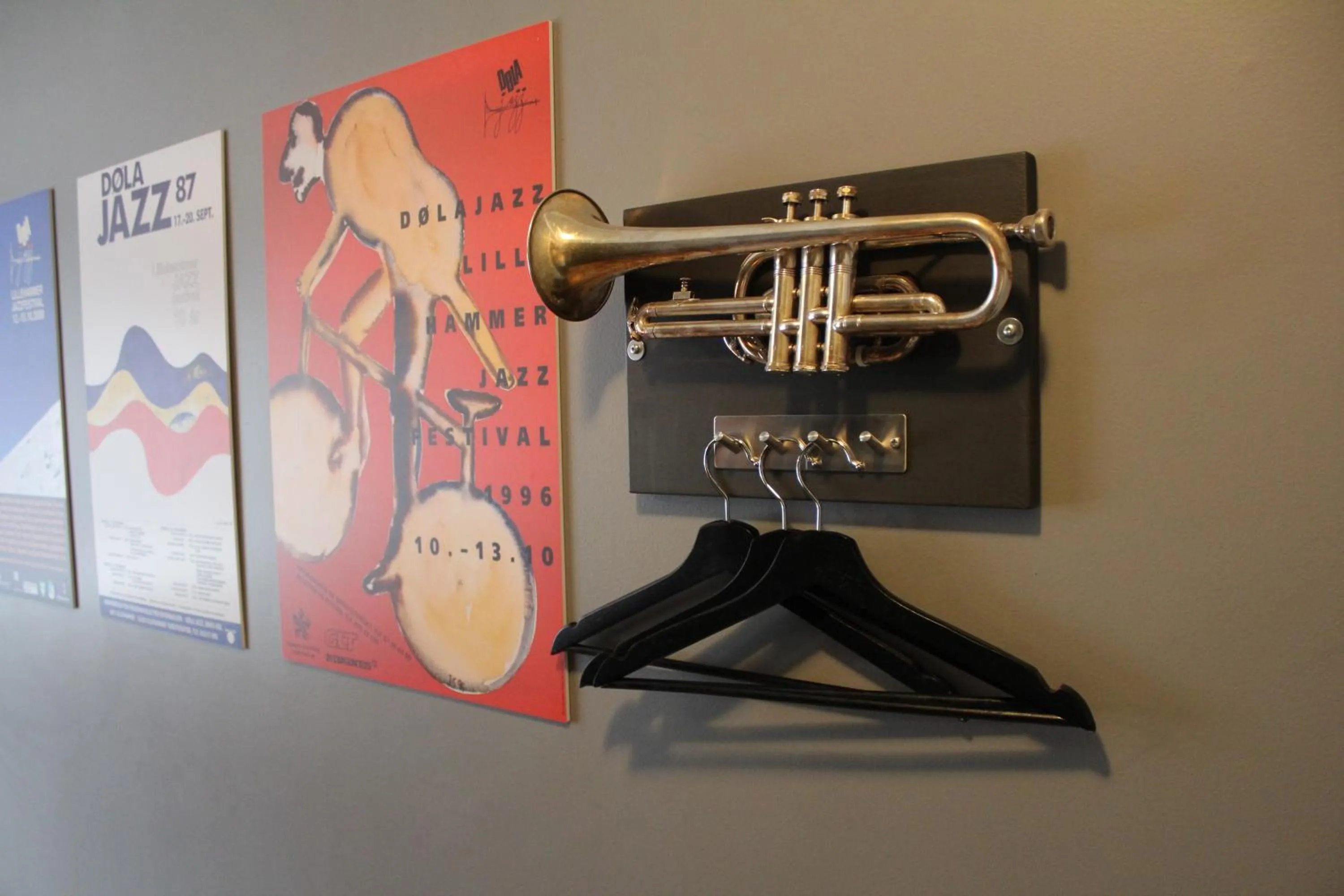 Decorative detail in Stasjonen Hotel