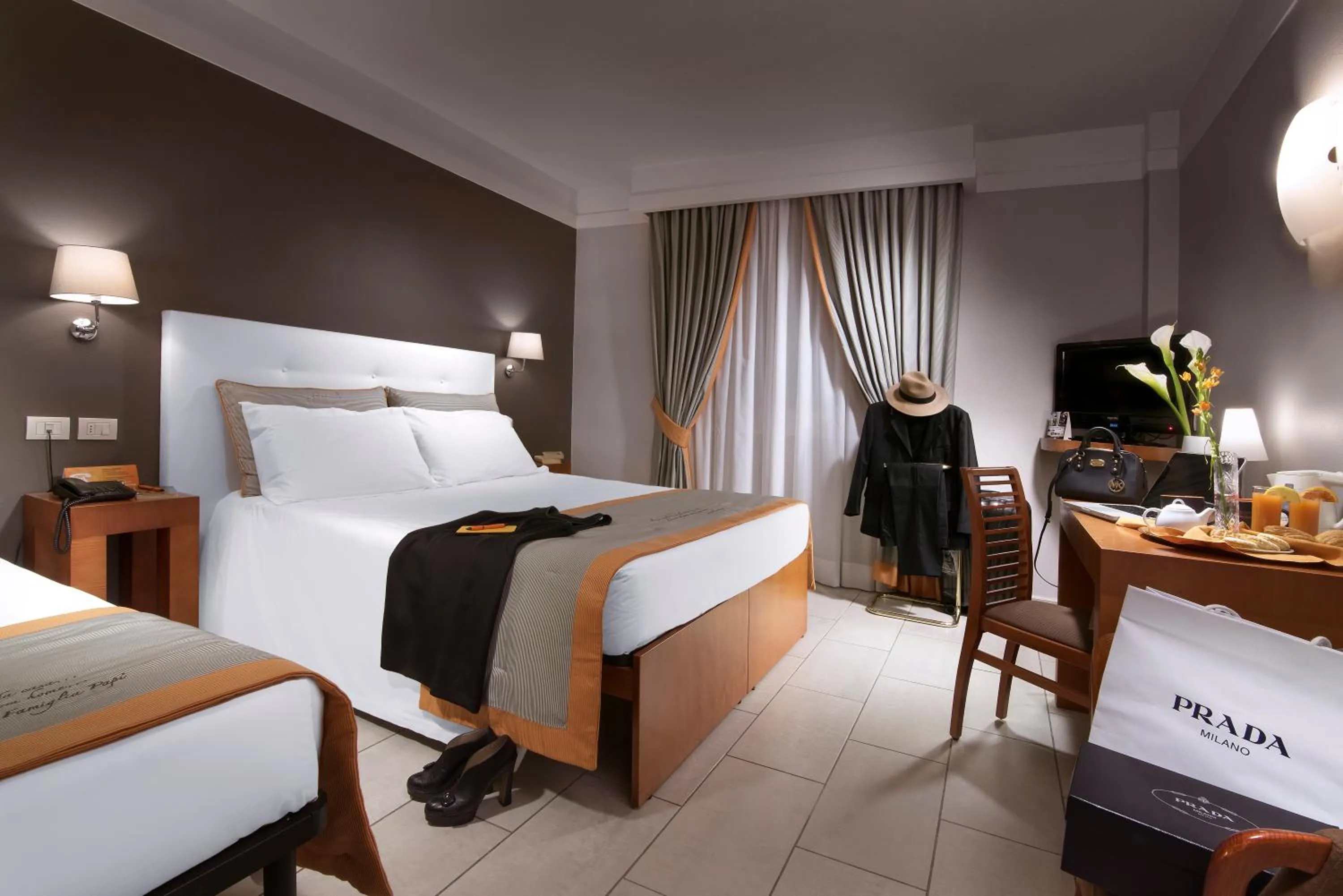 Photo of the whole room, Bed in Hotel Il Viandante