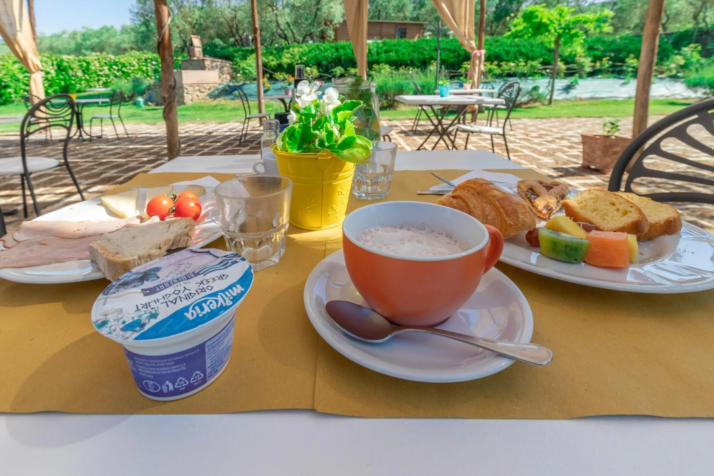 Food and drinks in La Casa Medioevale