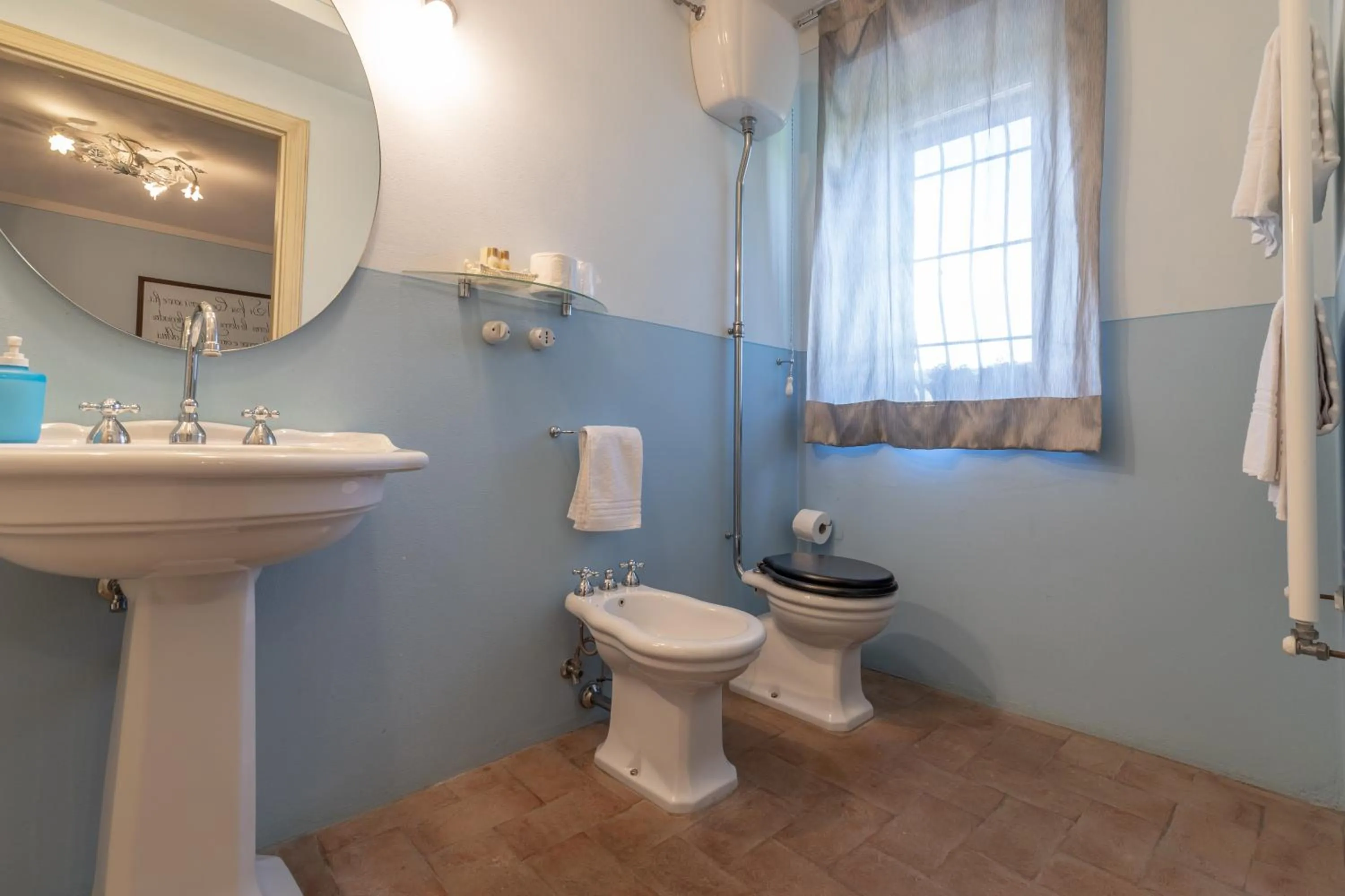 Bathroom in La Casa Medioevale