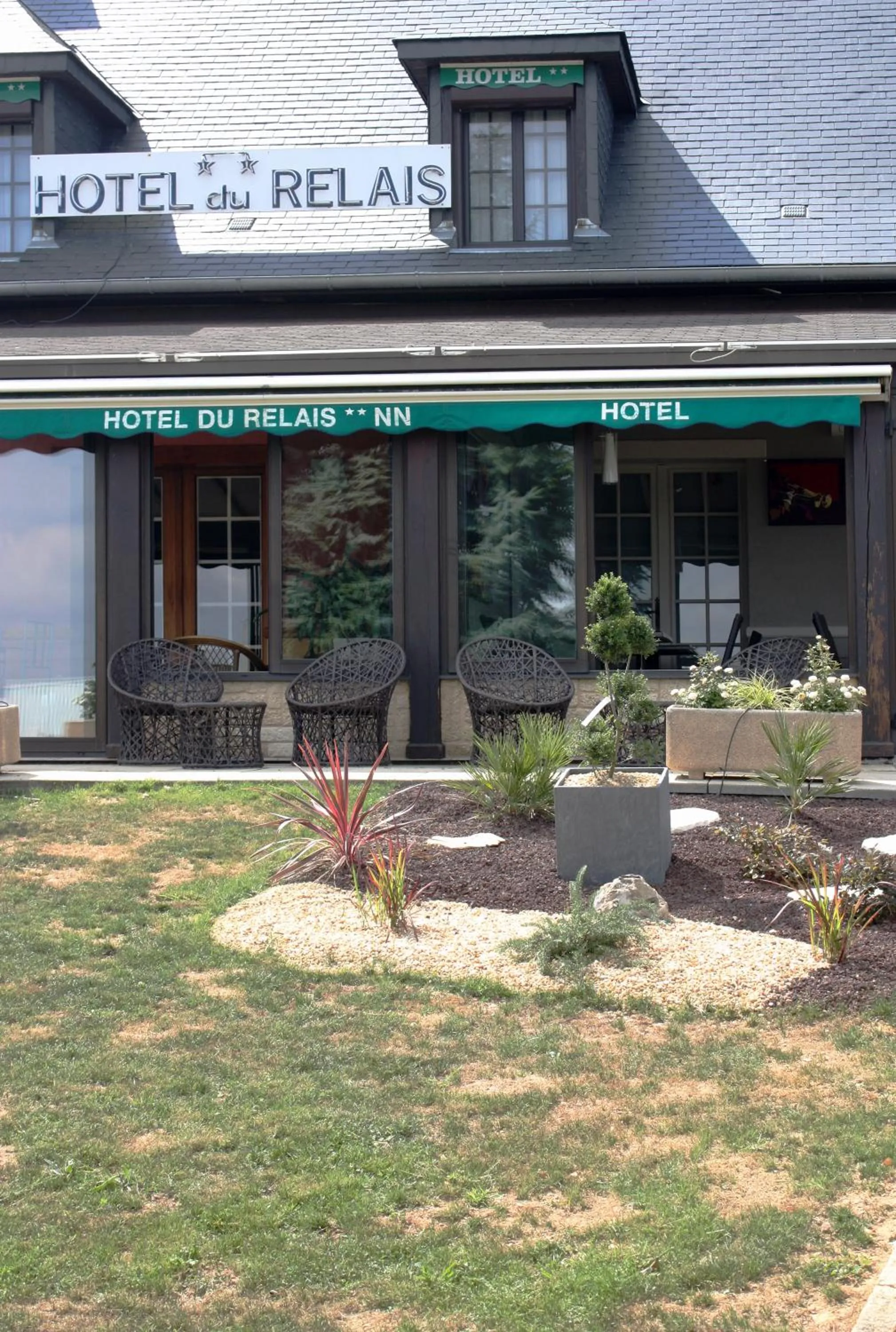 Balcony/Terrace in Contact Hôtel du Relais Thouars