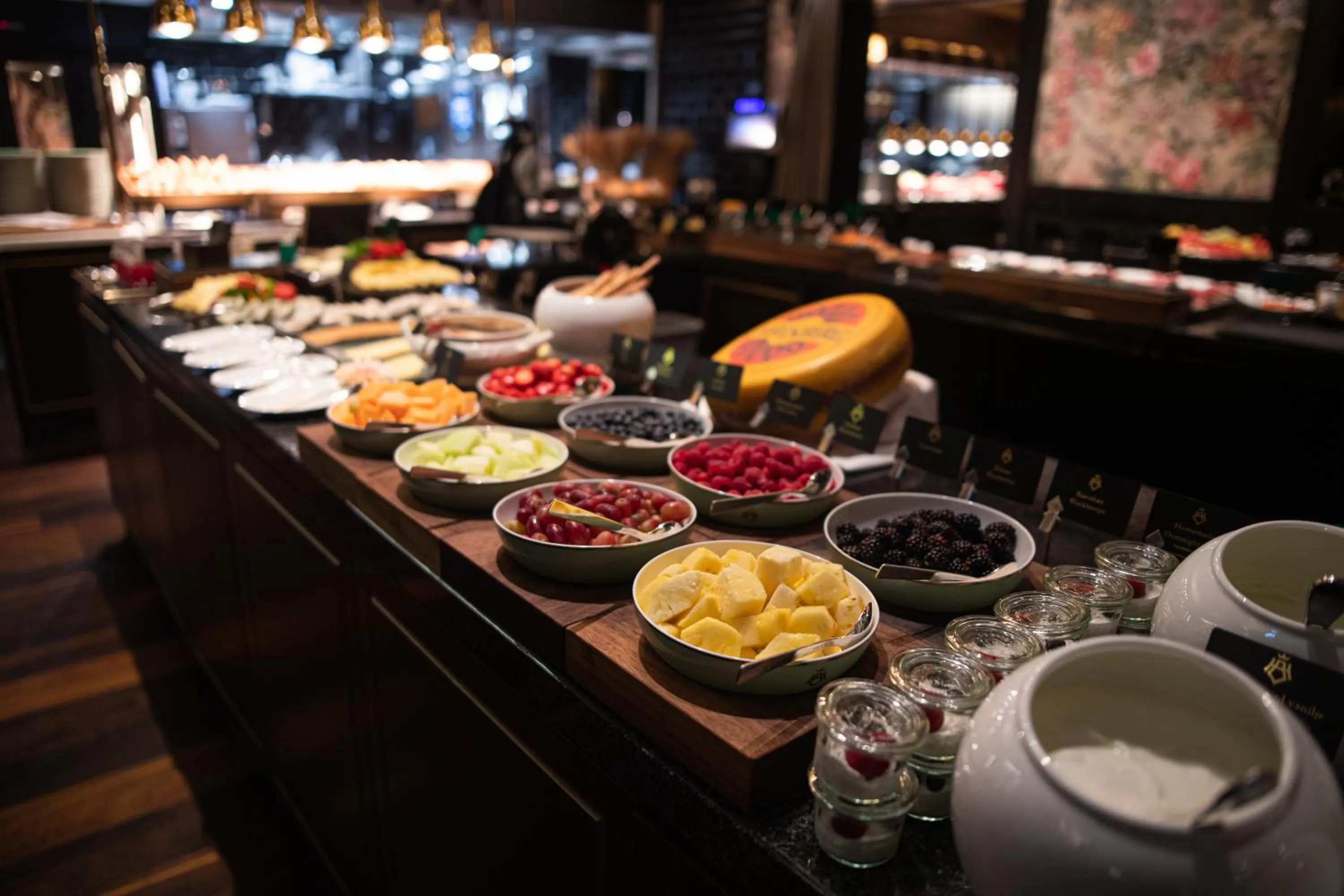 Buffet breakfast in Hotel Bristol