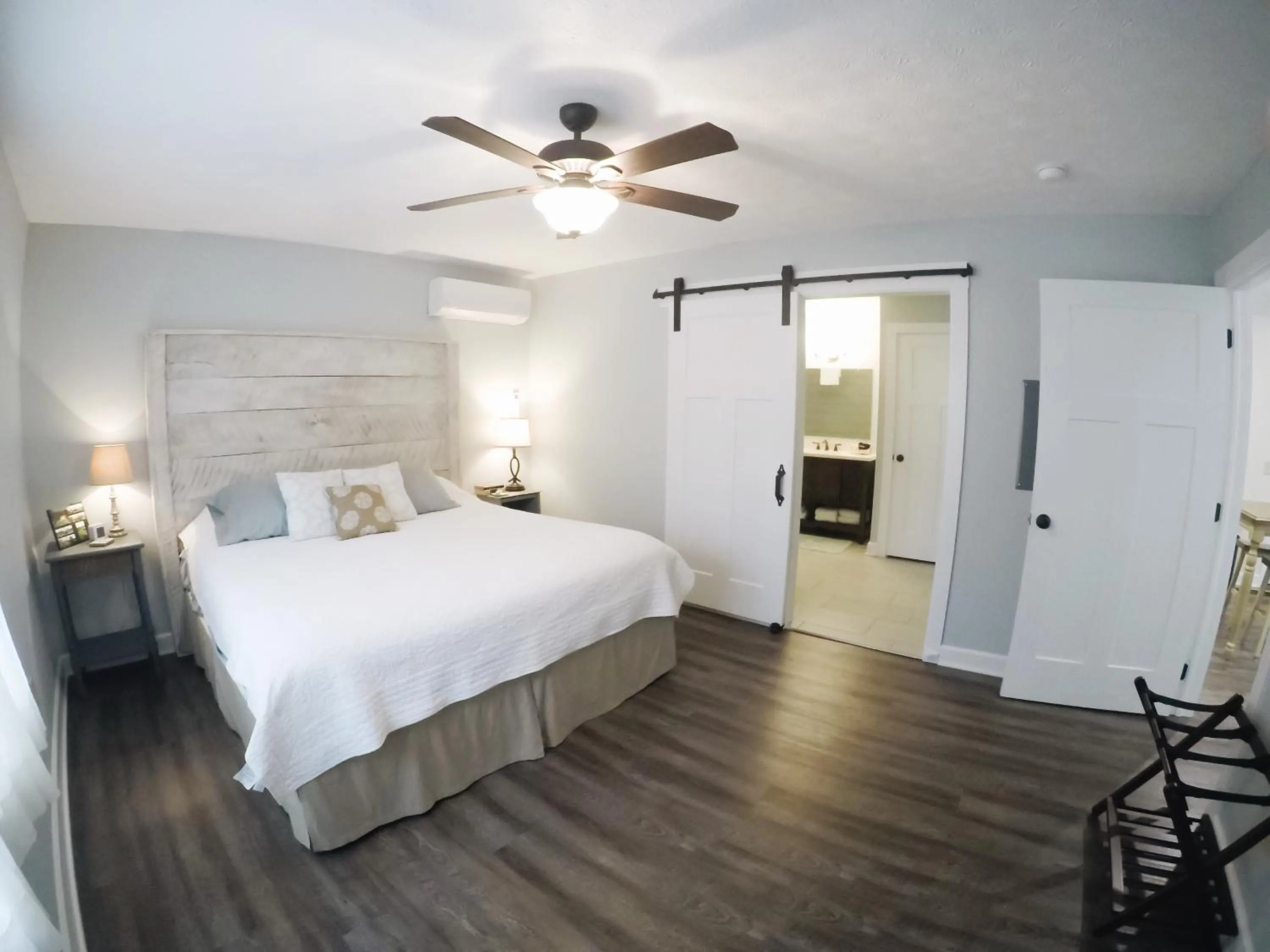 Bed in Vineyard Woods