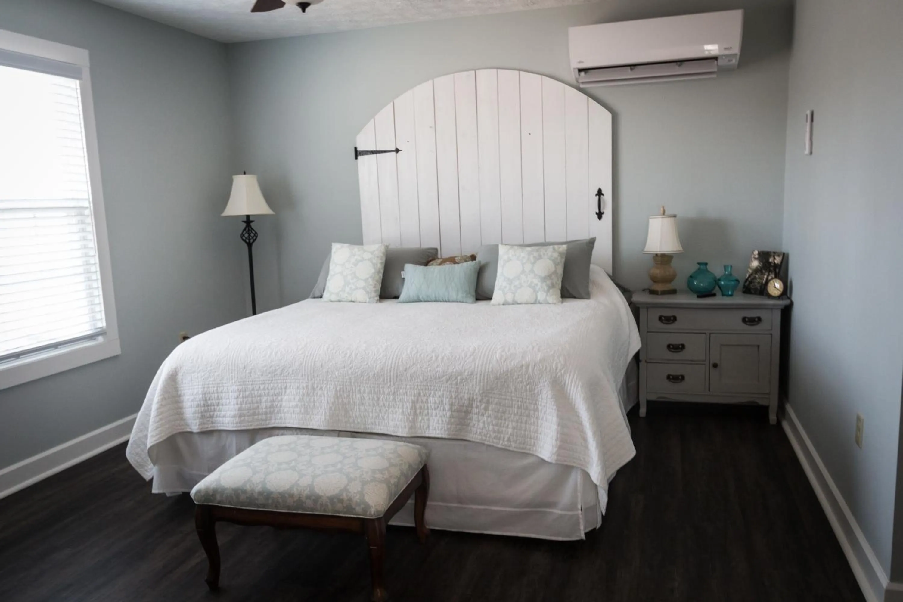 Bed in Vineyard Woods