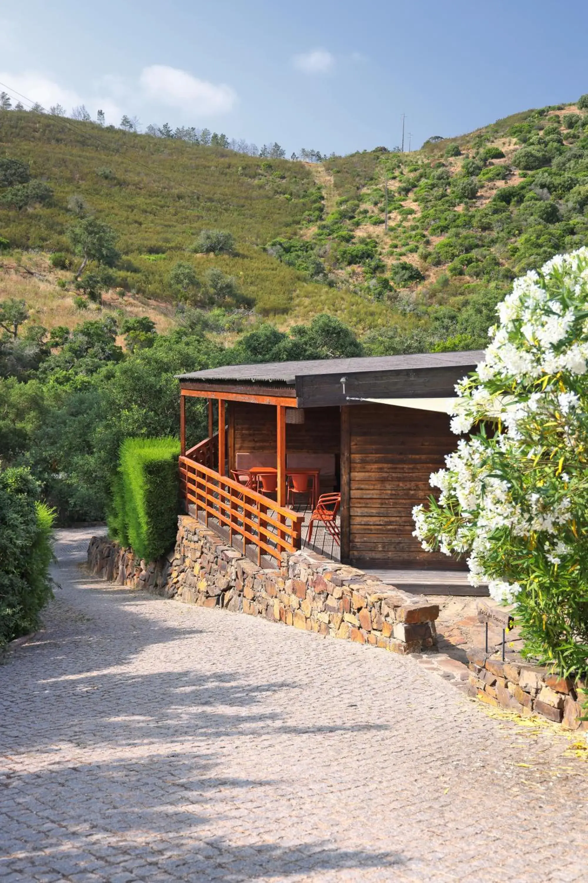 Three-Bedroom Chalet in Monte Da Vilarinha Three-Bedroom Chalet in Monte Da Vilarinha