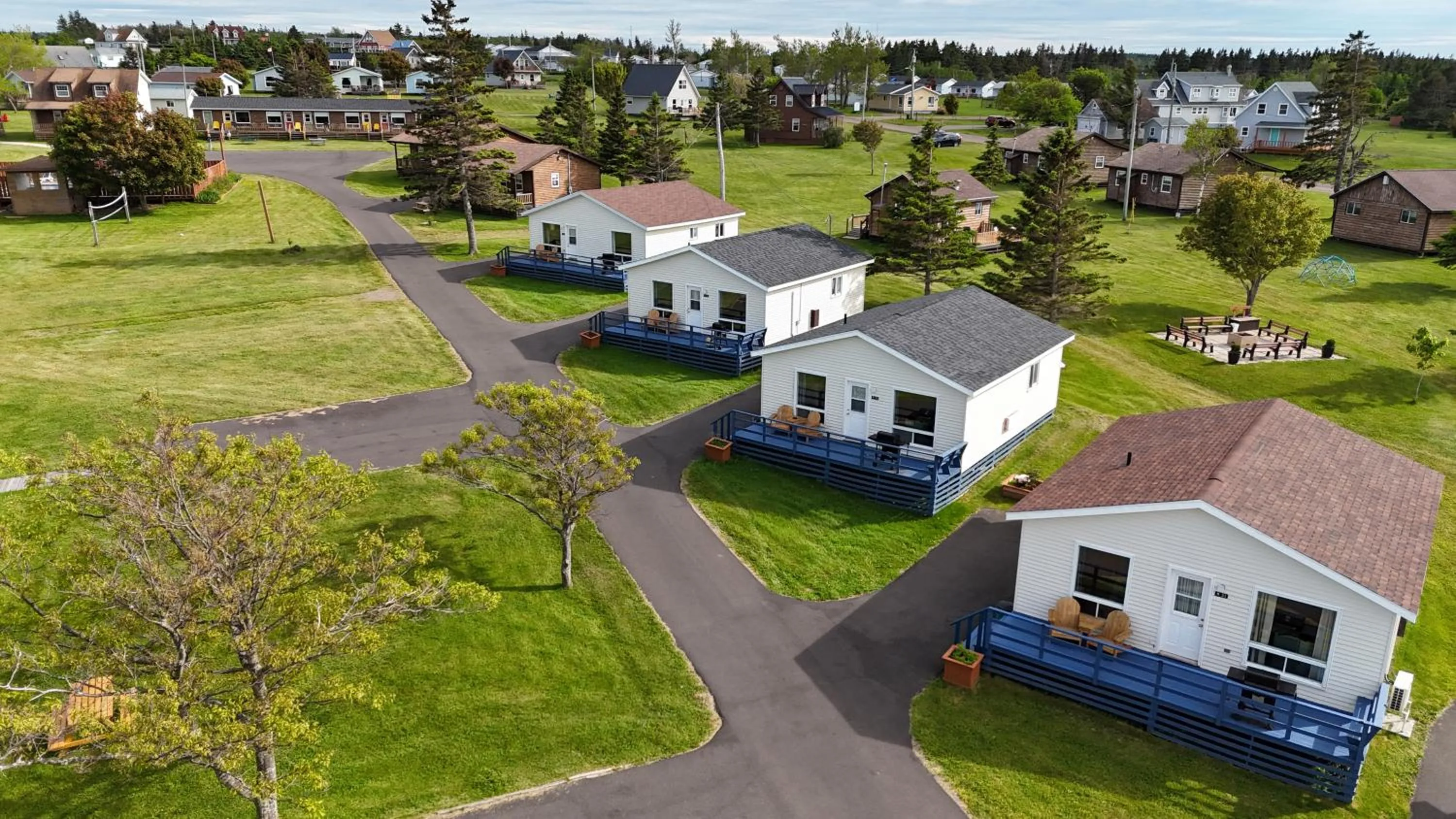 Cavendish Country Inn & Cottages