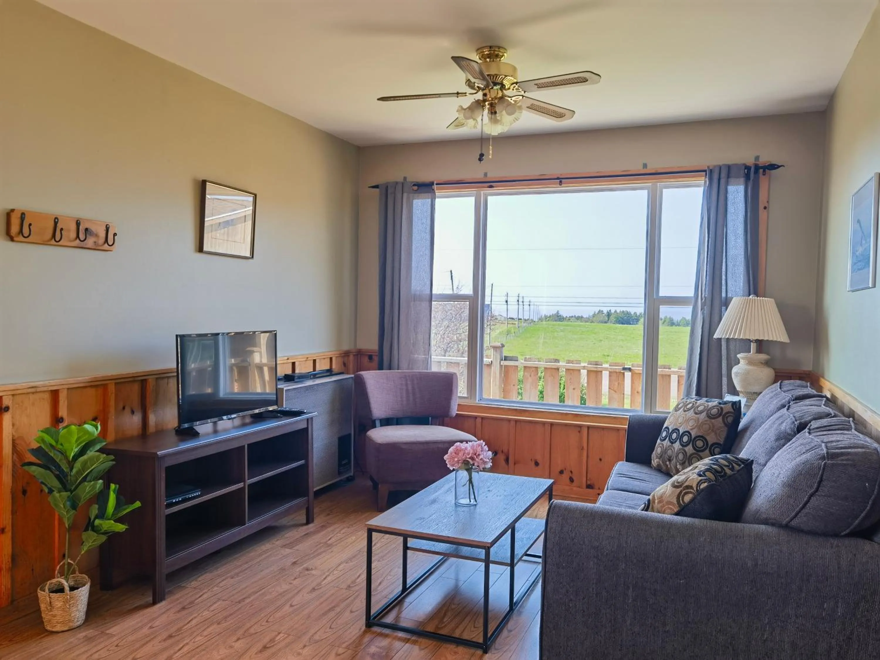 Cavendish Country Inn & Cottages