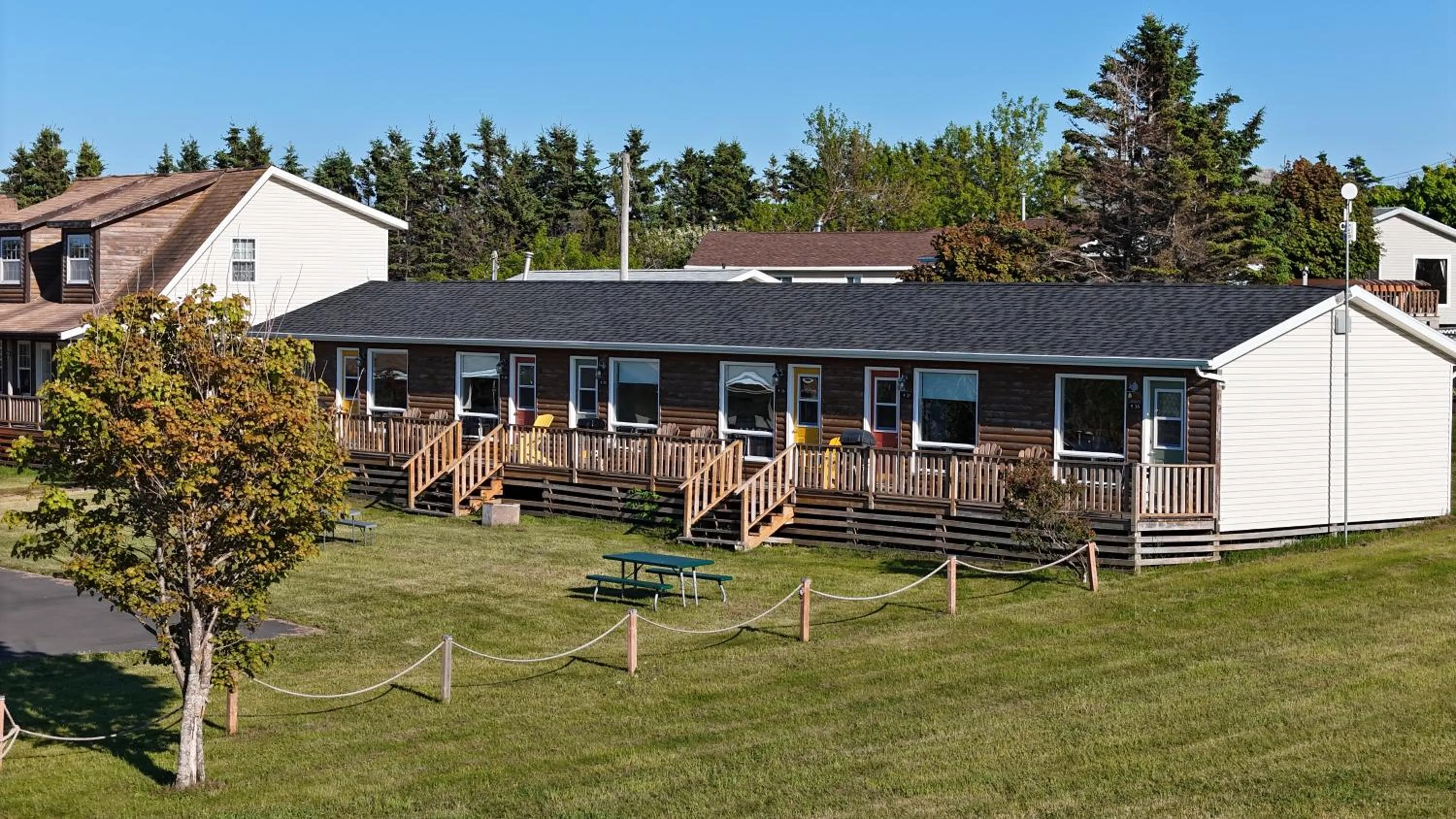Cavendish Country Inn & Cottages