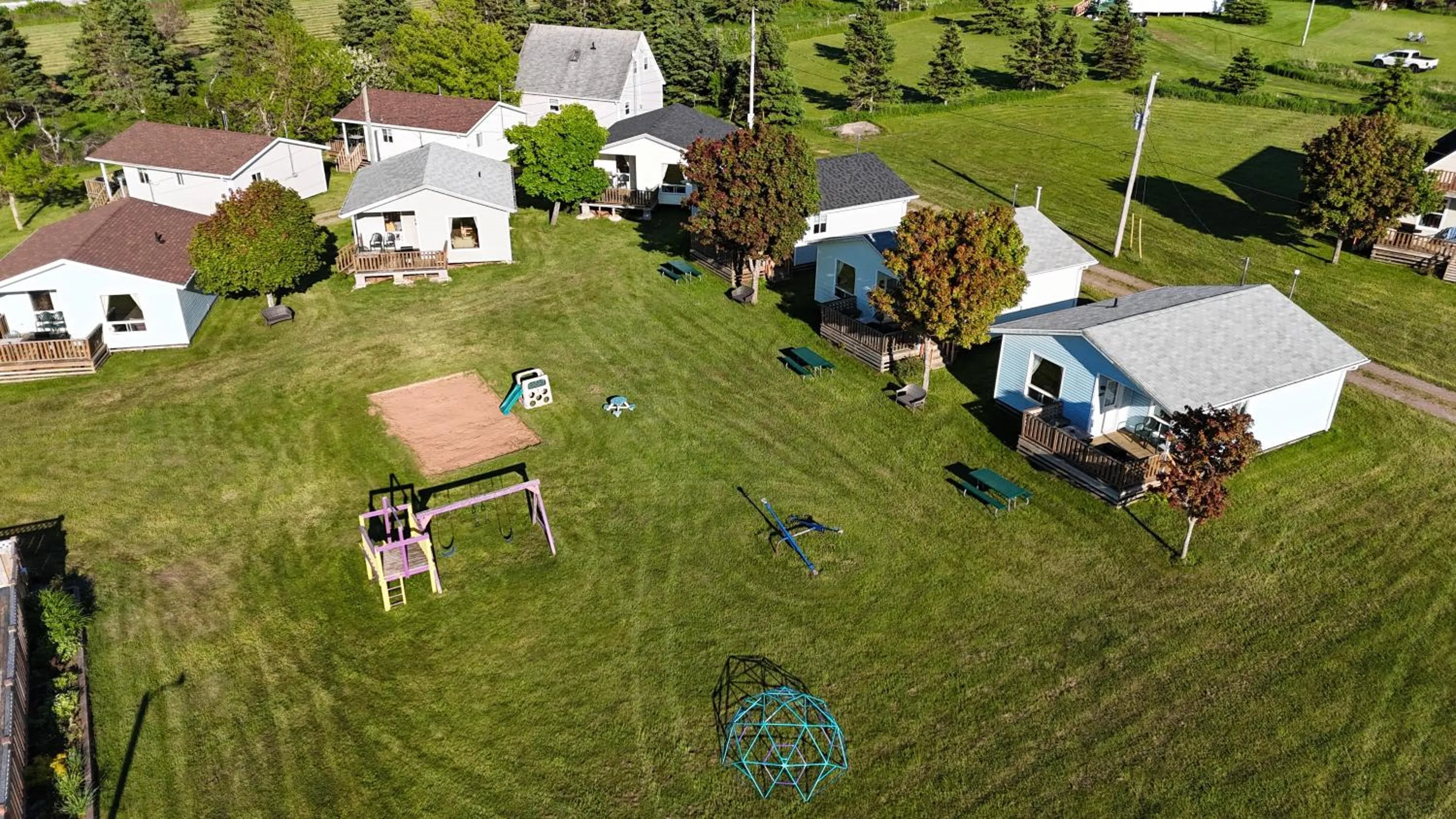 Cavendish Country Inn & Cottages