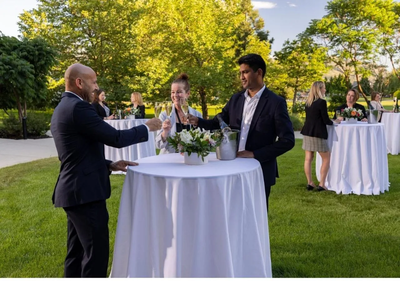 Spring in The Cove Lakeside Resort