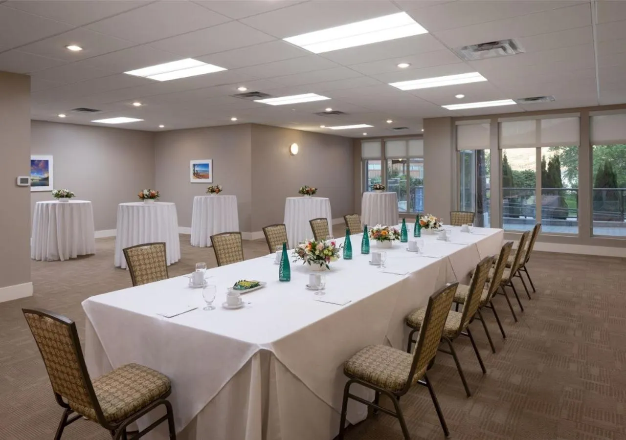 Meeting/conference room in The Cove Lakeside Resort