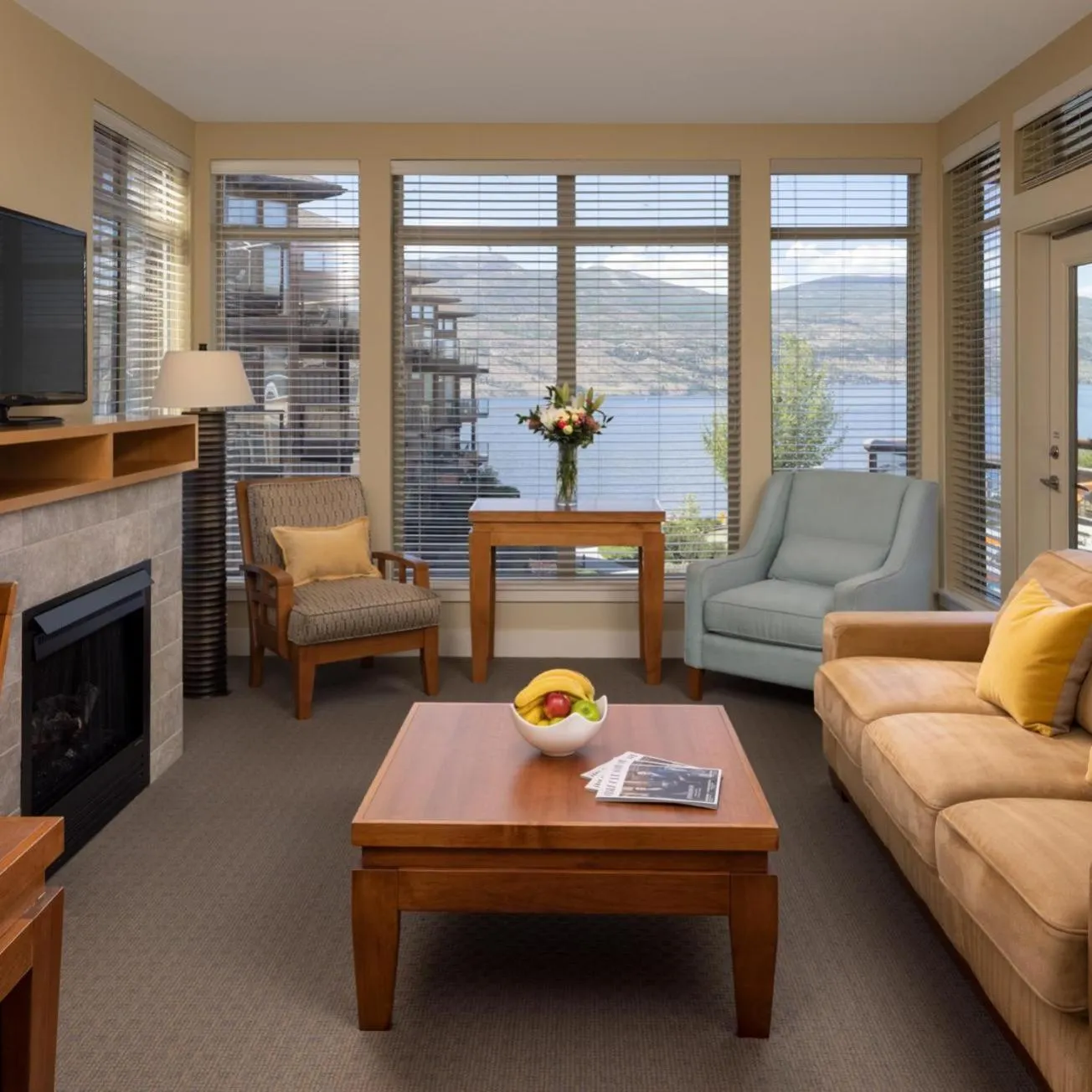 Living room in The Cove Lakeside Resort