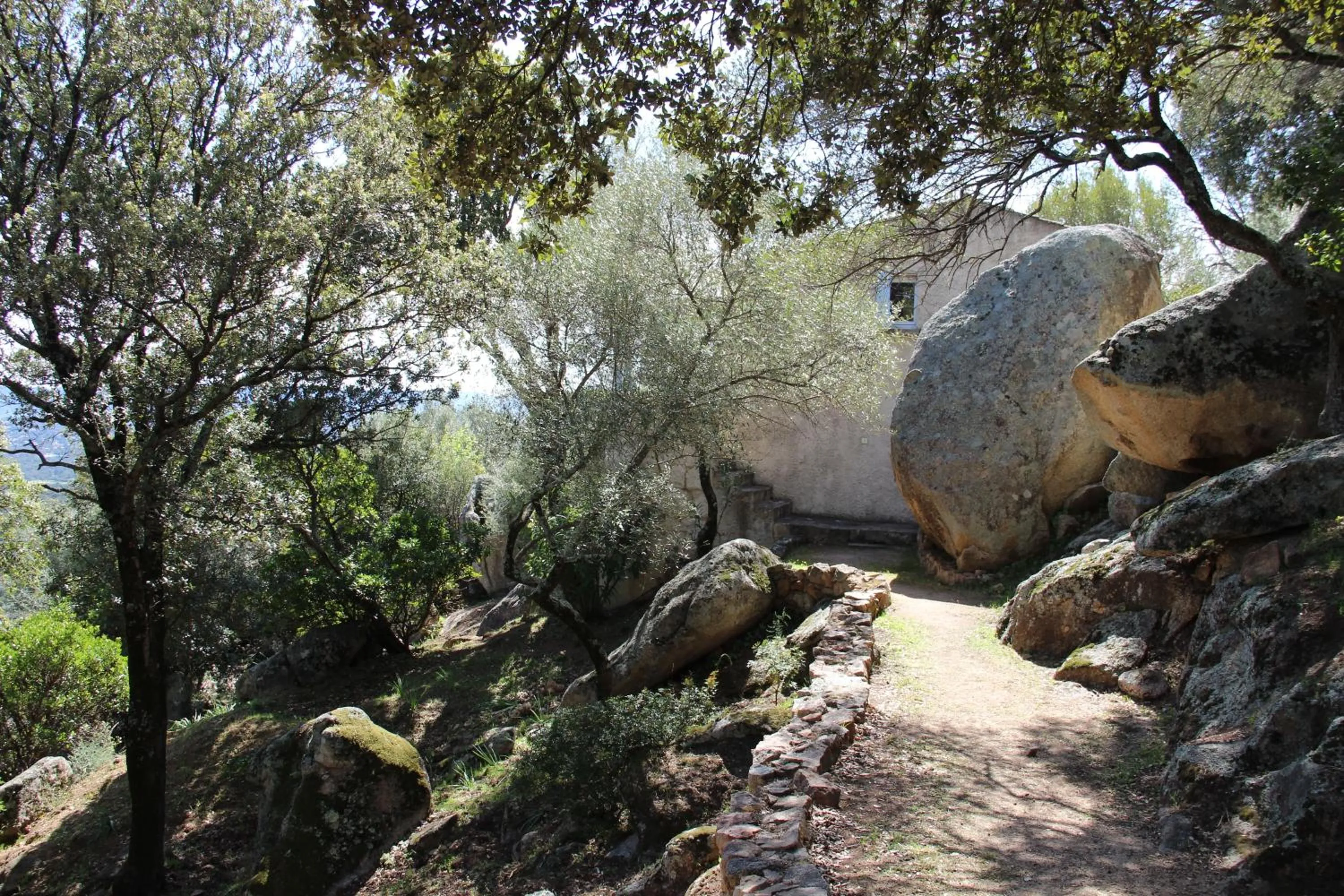 Facade/entrance in Hotel Les Hauts de Porto-Vecchio