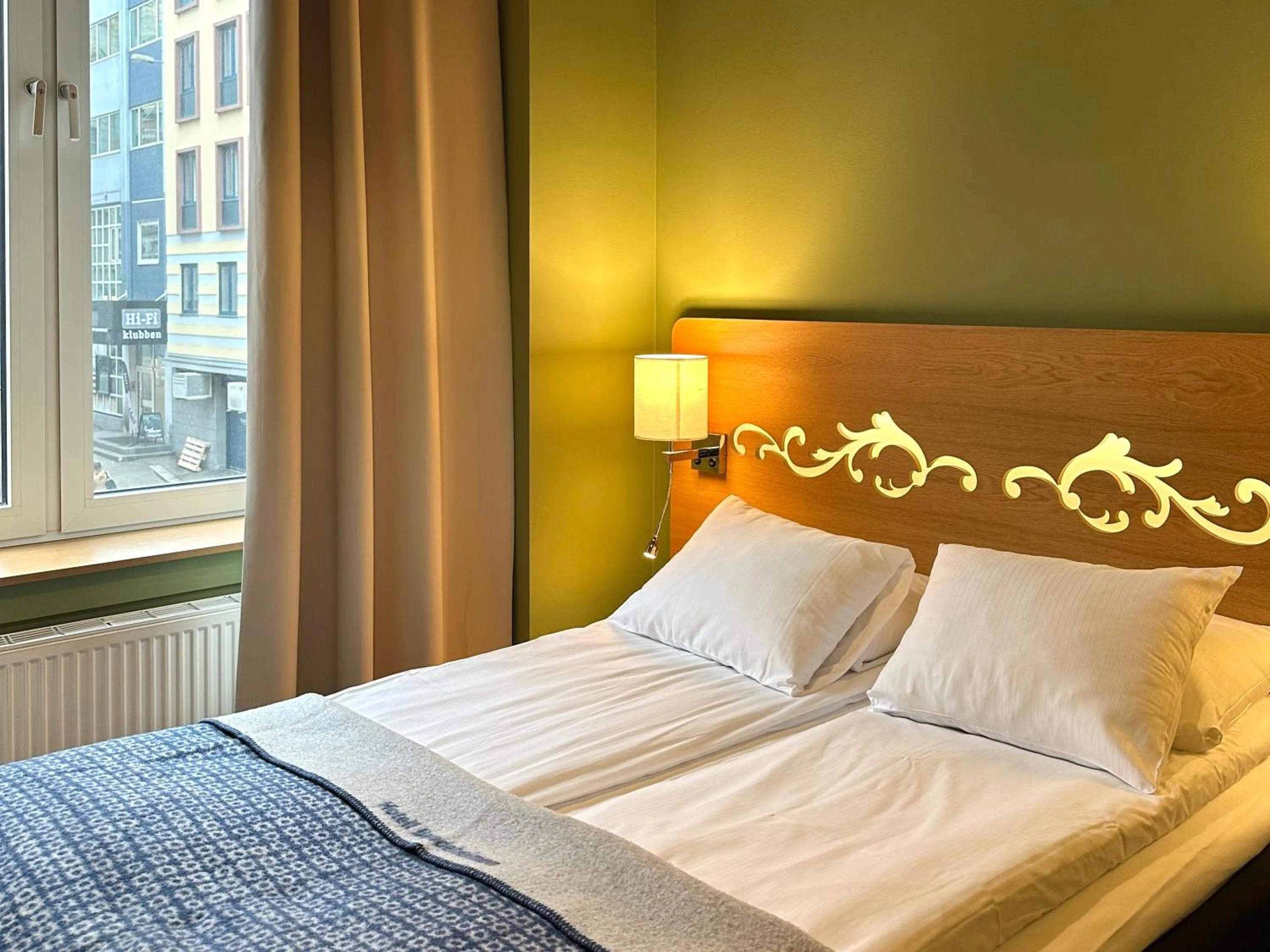 Bed in Hotell Bondeheimen