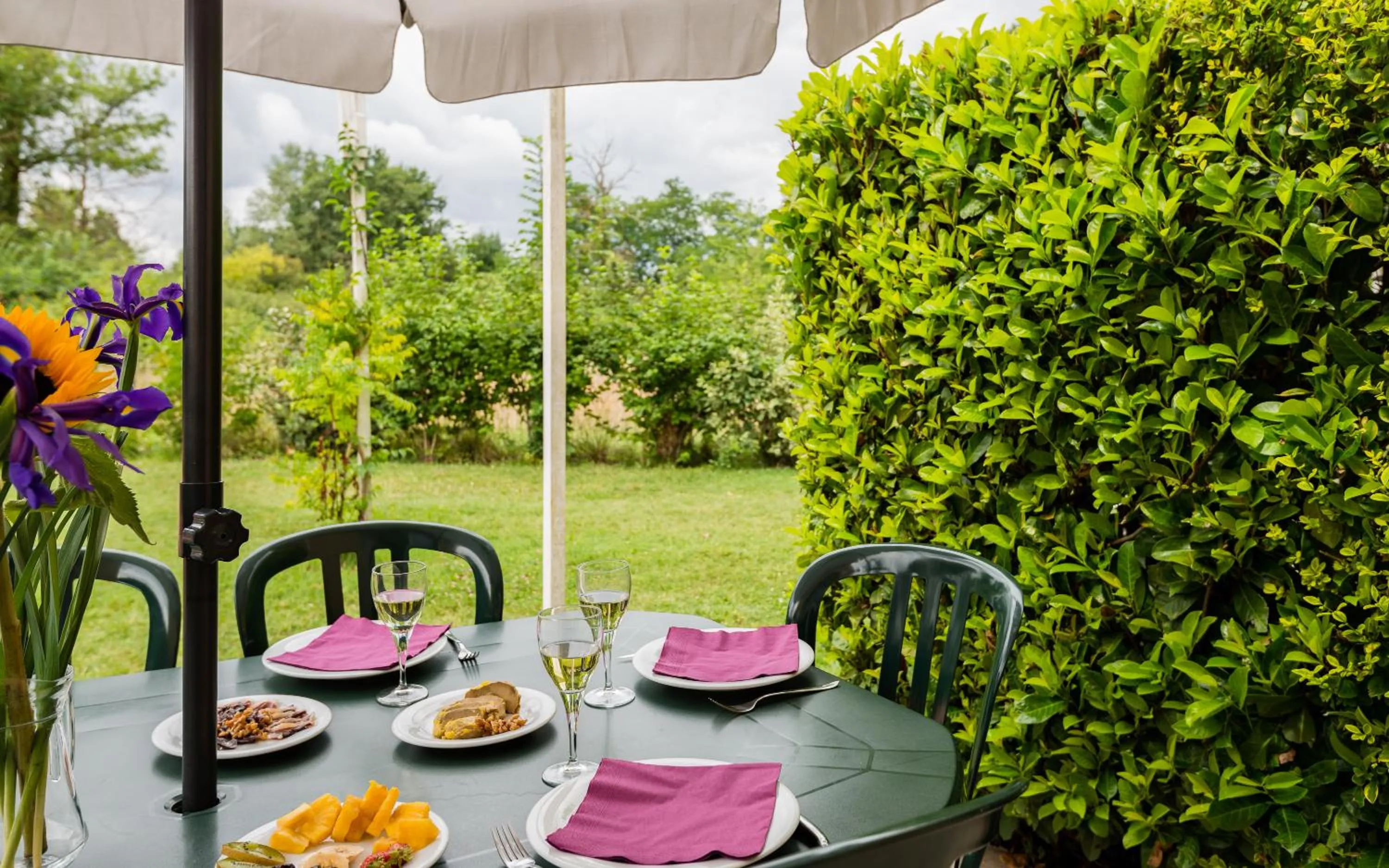 Patio in Lagrange Vacances Le Clos des Vignes