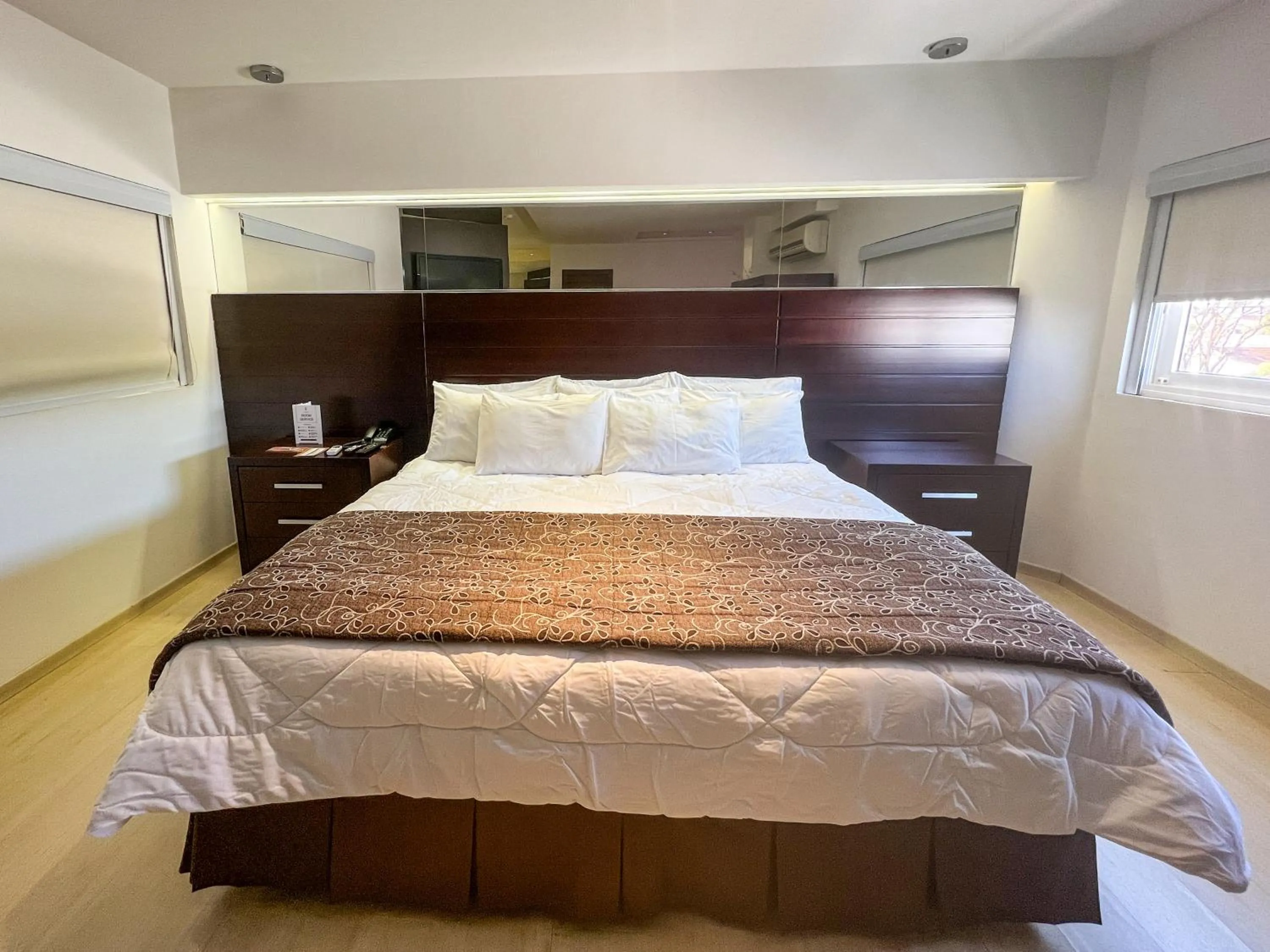 Bed in GoldMen Select Cianorte