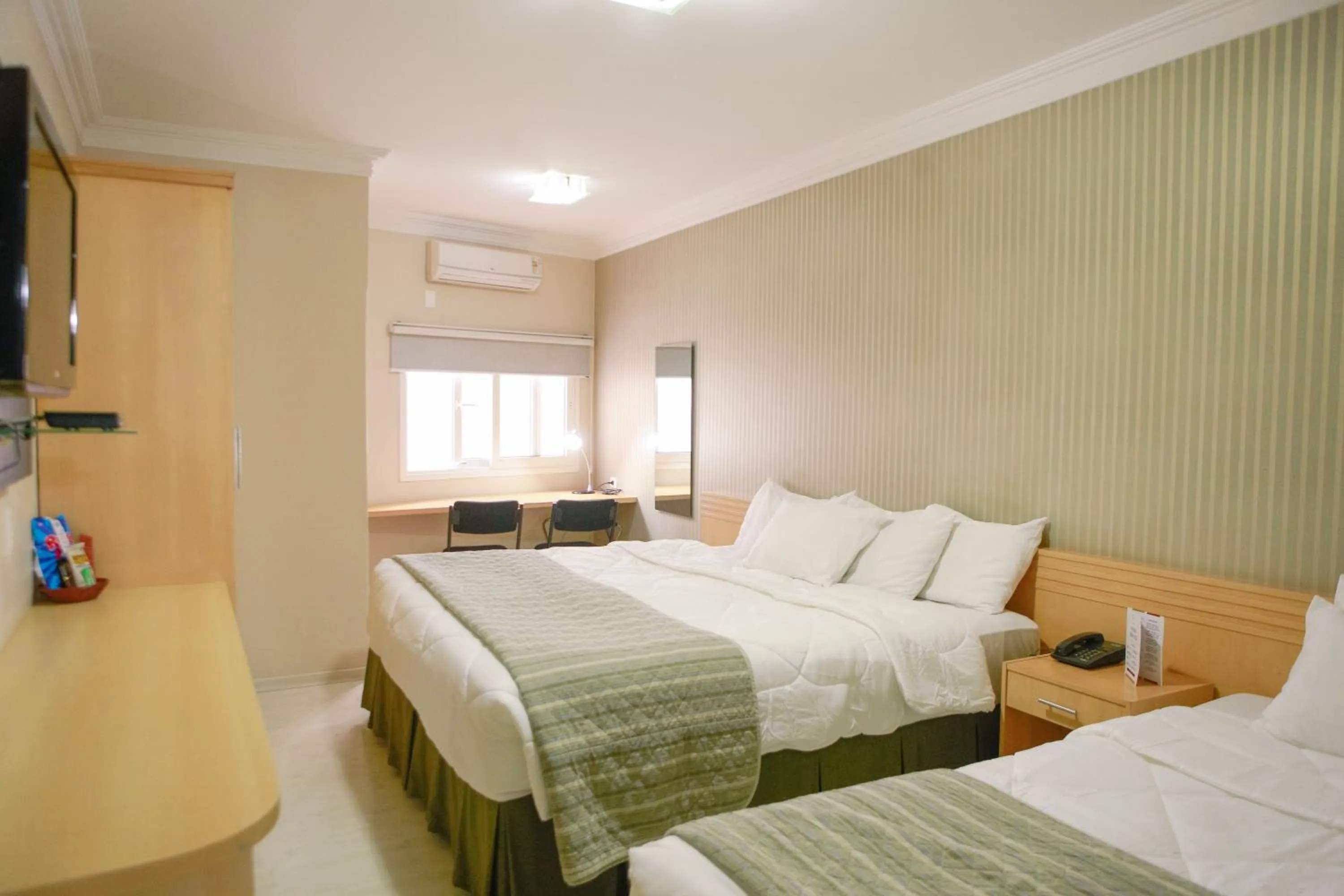 Bed in GoldMen Select Cianorte