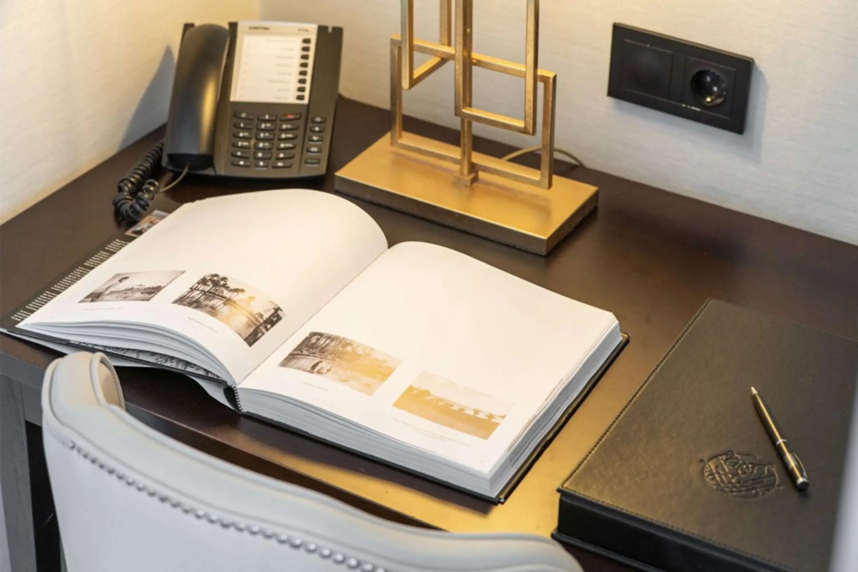 Bedroom in Grand Hotel Oslo Bedroom in Grand Hotel Oslo