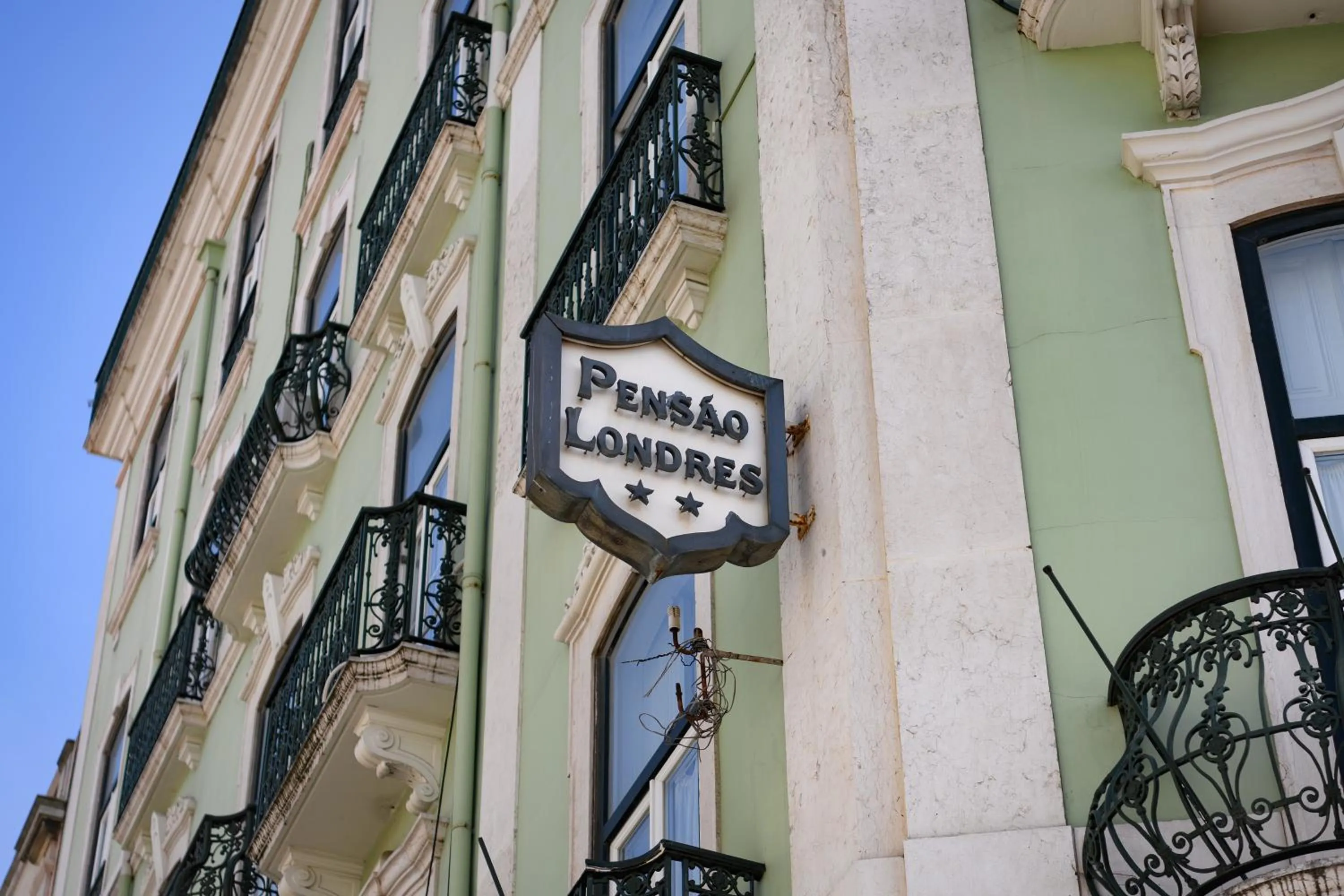 Property building in Pensão Londres