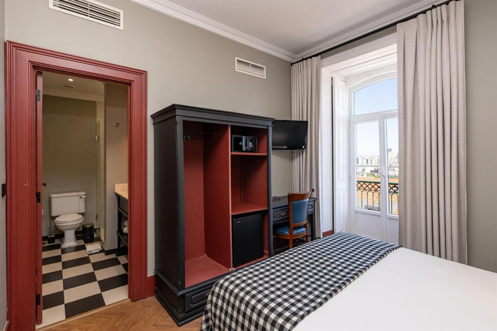 Bedroom in Pensão Londres