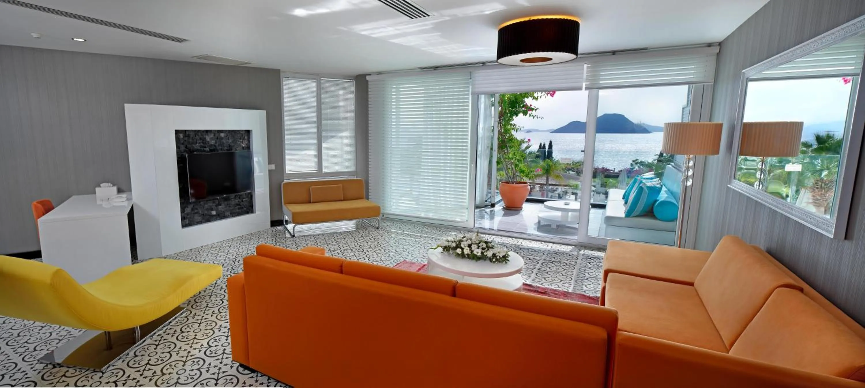 TV and multimedia in Sianji Well-Being Resort