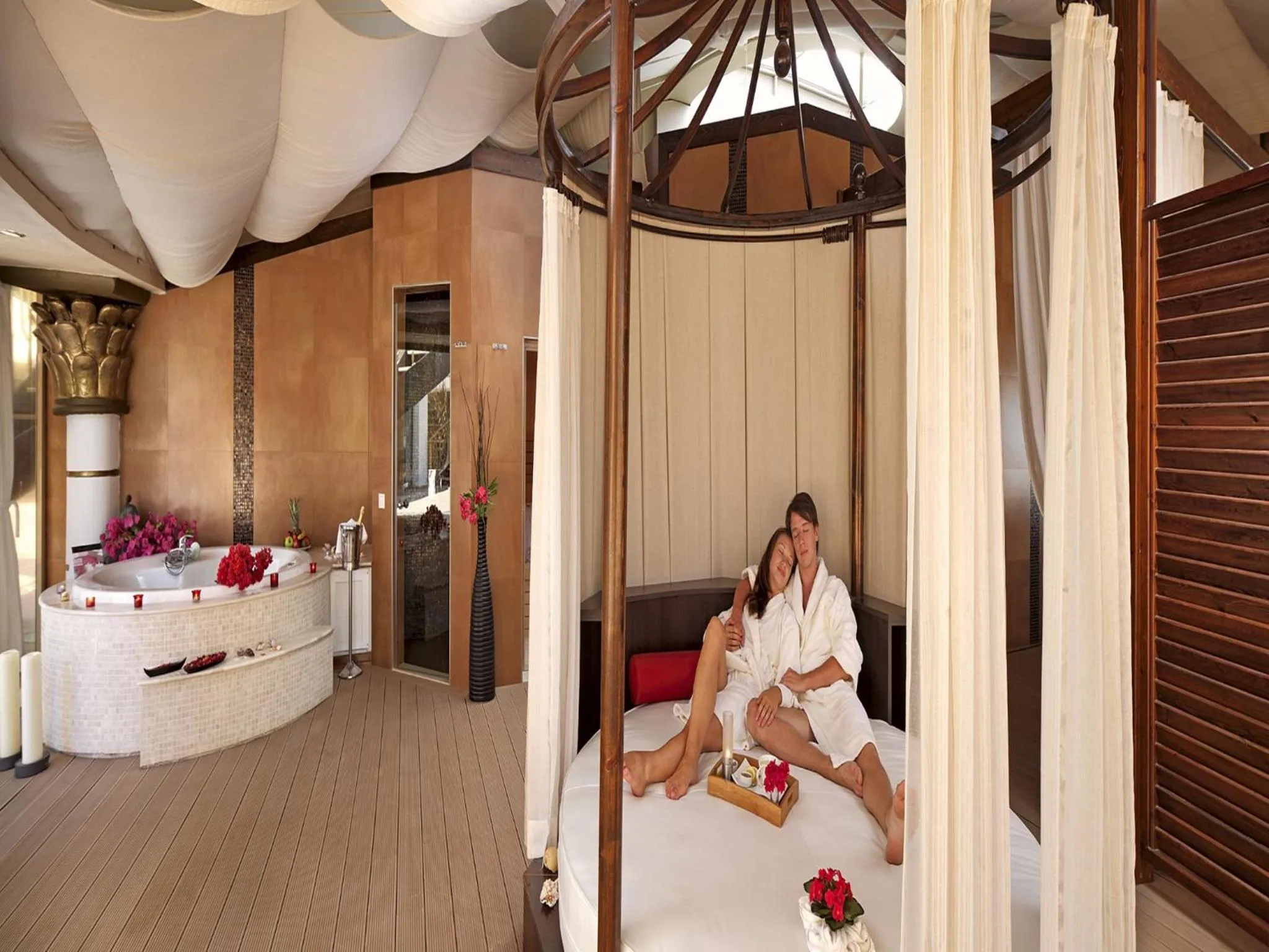 People, Bed in Sianji Well-Being Resort