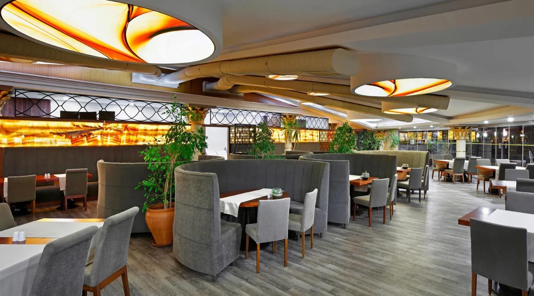 Restaurant/places to eat in Sianji Well-Being Resort Restaurant/places to eat in Sianji Well-Being Resort