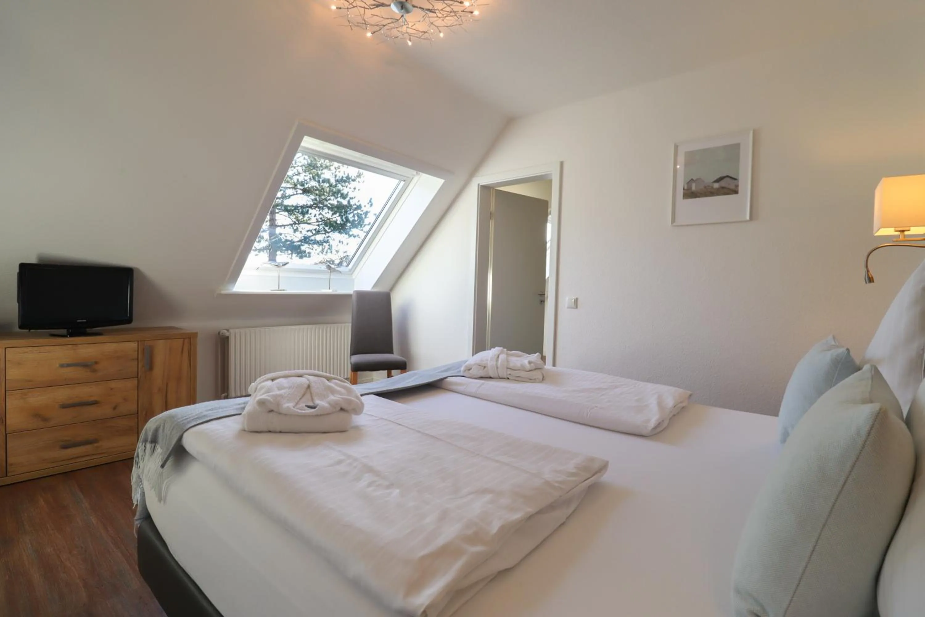 Photo of the whole room, Bed in Hotel Das kleine Glück - Adults Only