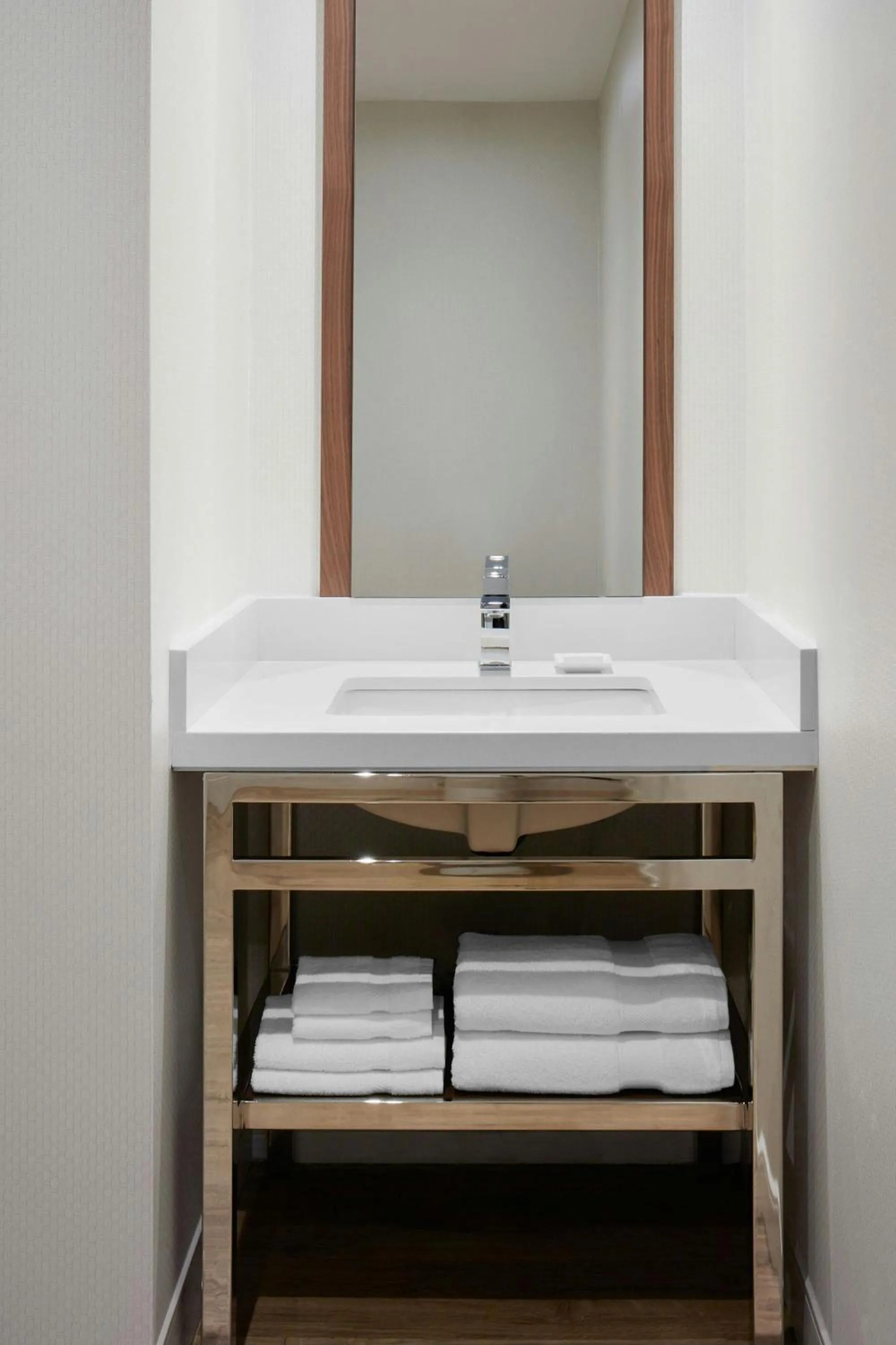 Photo of the whole room in Delta Hotels by Marriott Trois Rivieres Conference Centre