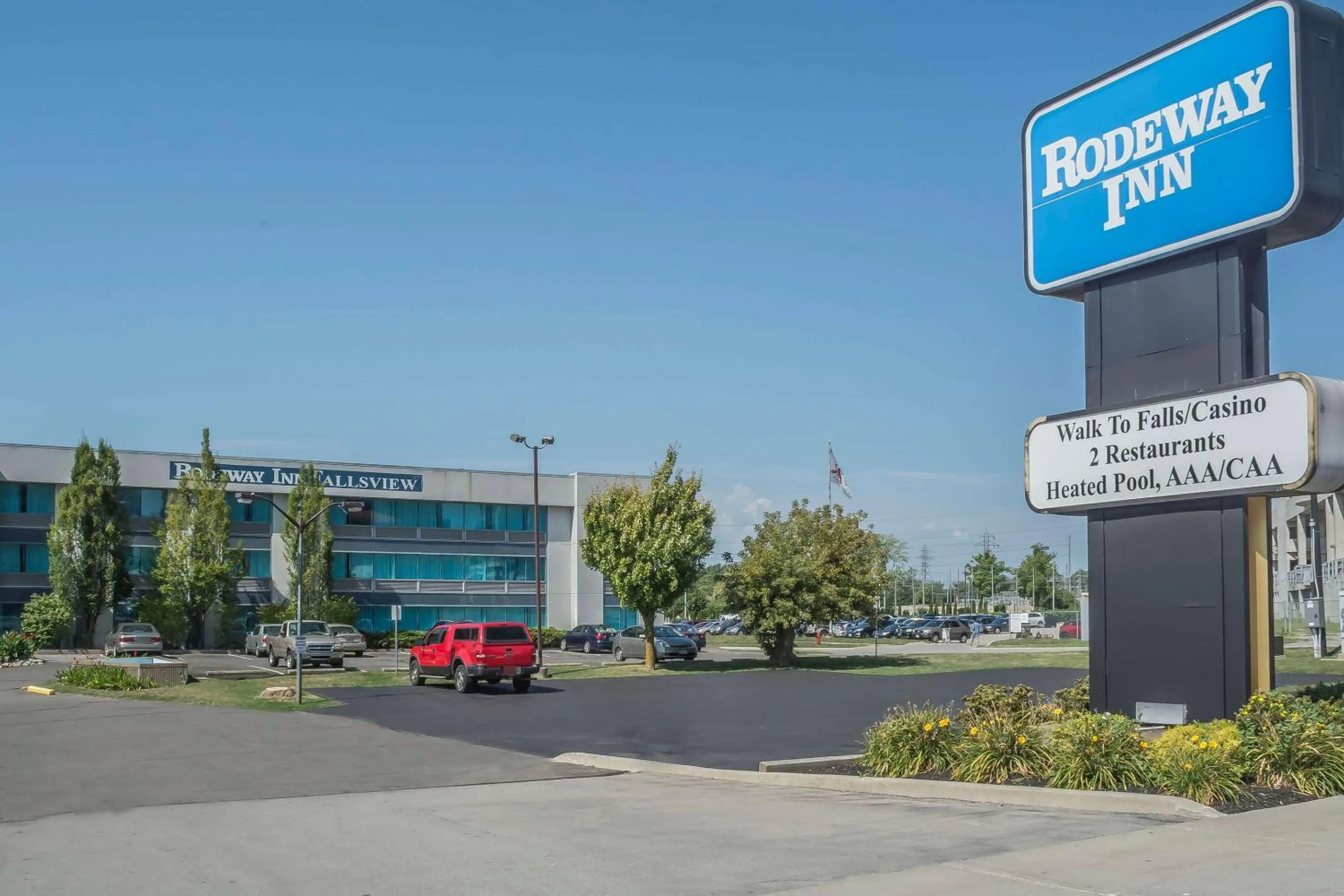 Property building in Rodeway Inn Fallsview