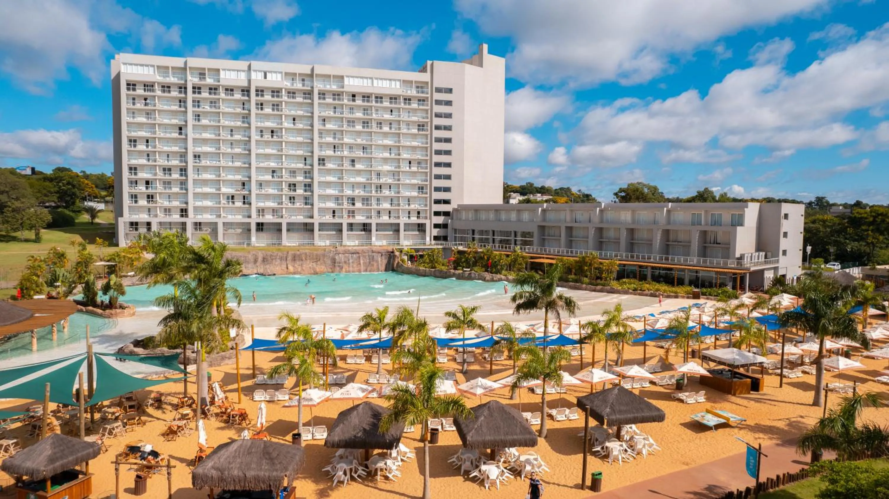 Patio in Mabu Thermas Grand Resort