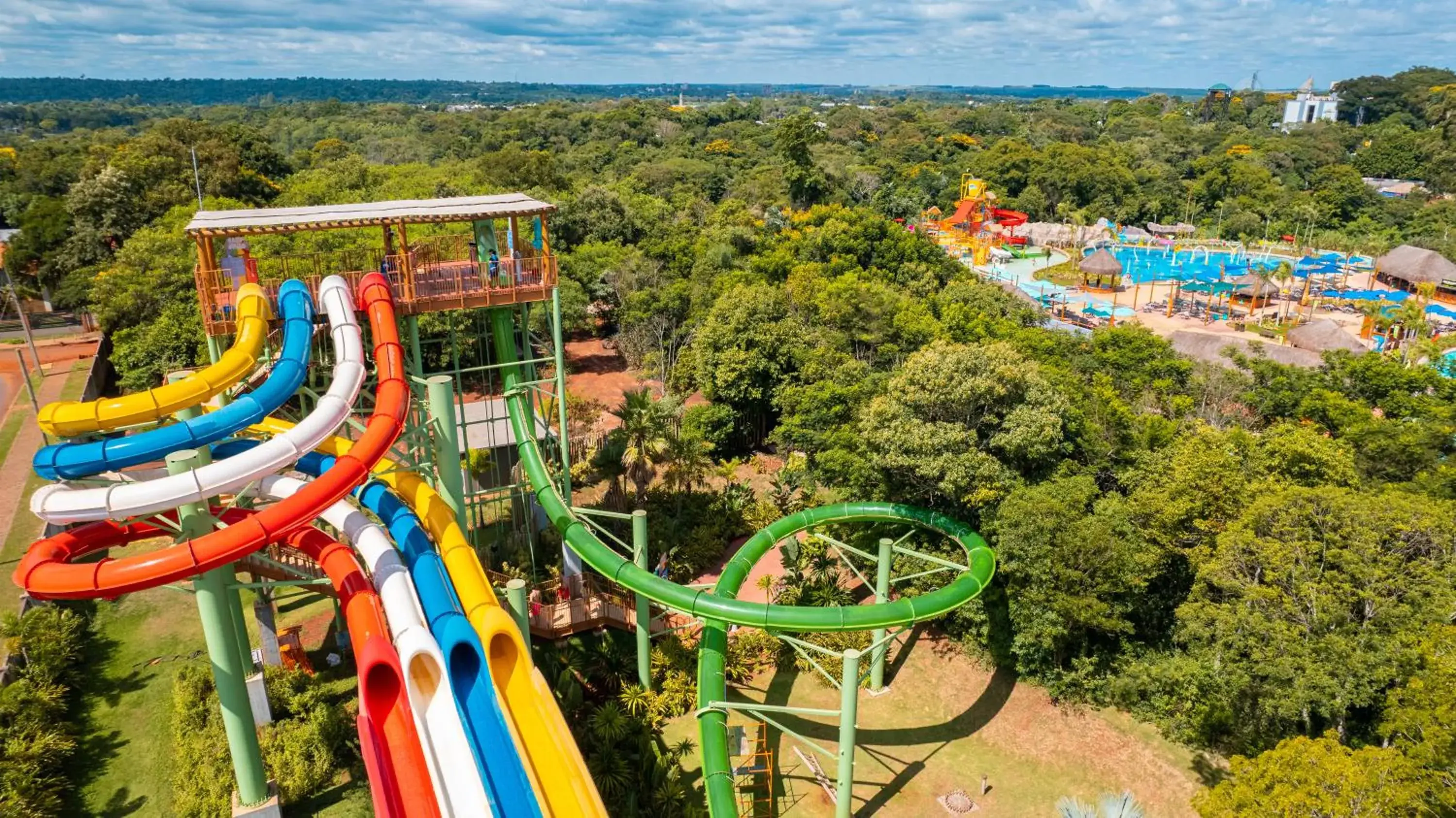 Spring in Mabu Thermas Grand Resort Spring in Mabu Thermas Grand Resort