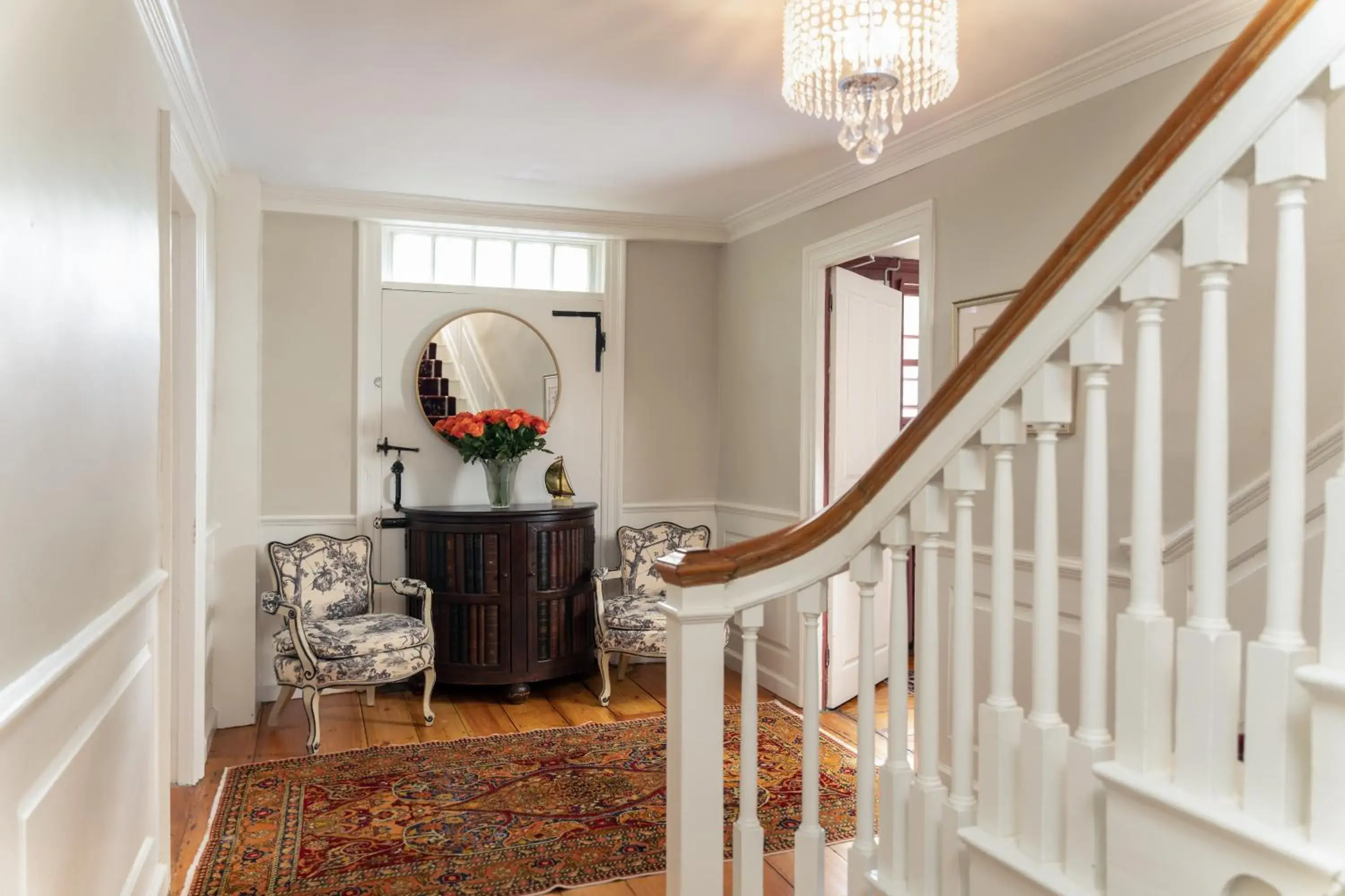 Photo of the whole room in Waldo Emerson Inn Photo of the whole room in Waldo Emerson Inn