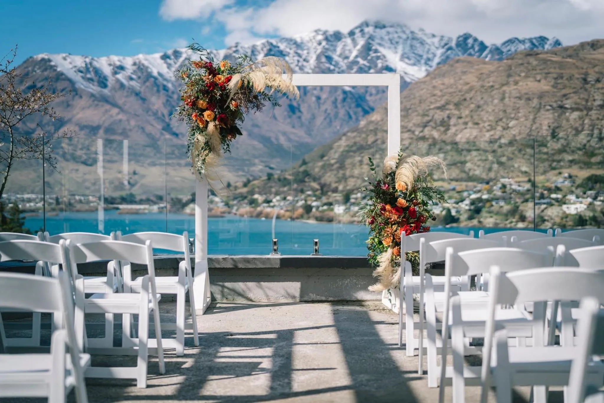 Meeting/conference room in Holiday Inn Queenstown Frankton Road by IHG