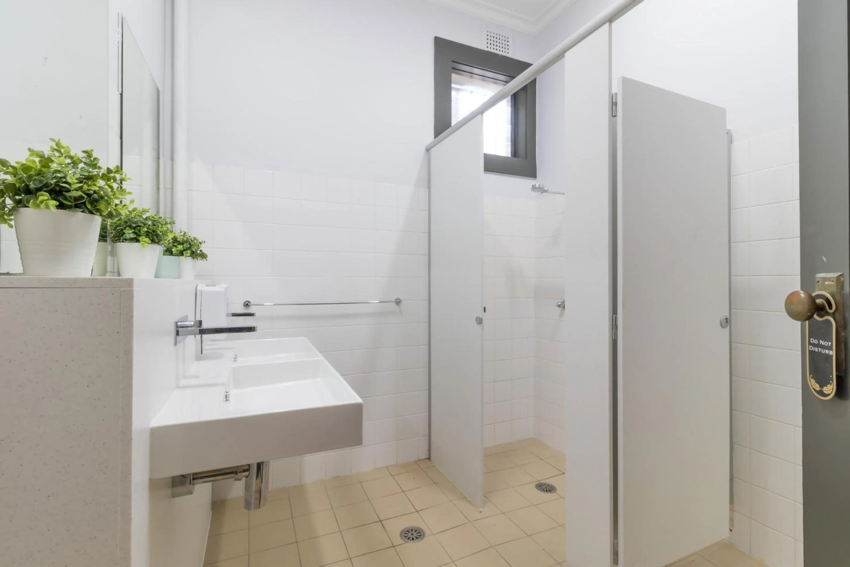 Bedroom in Royal Hotel Ryde