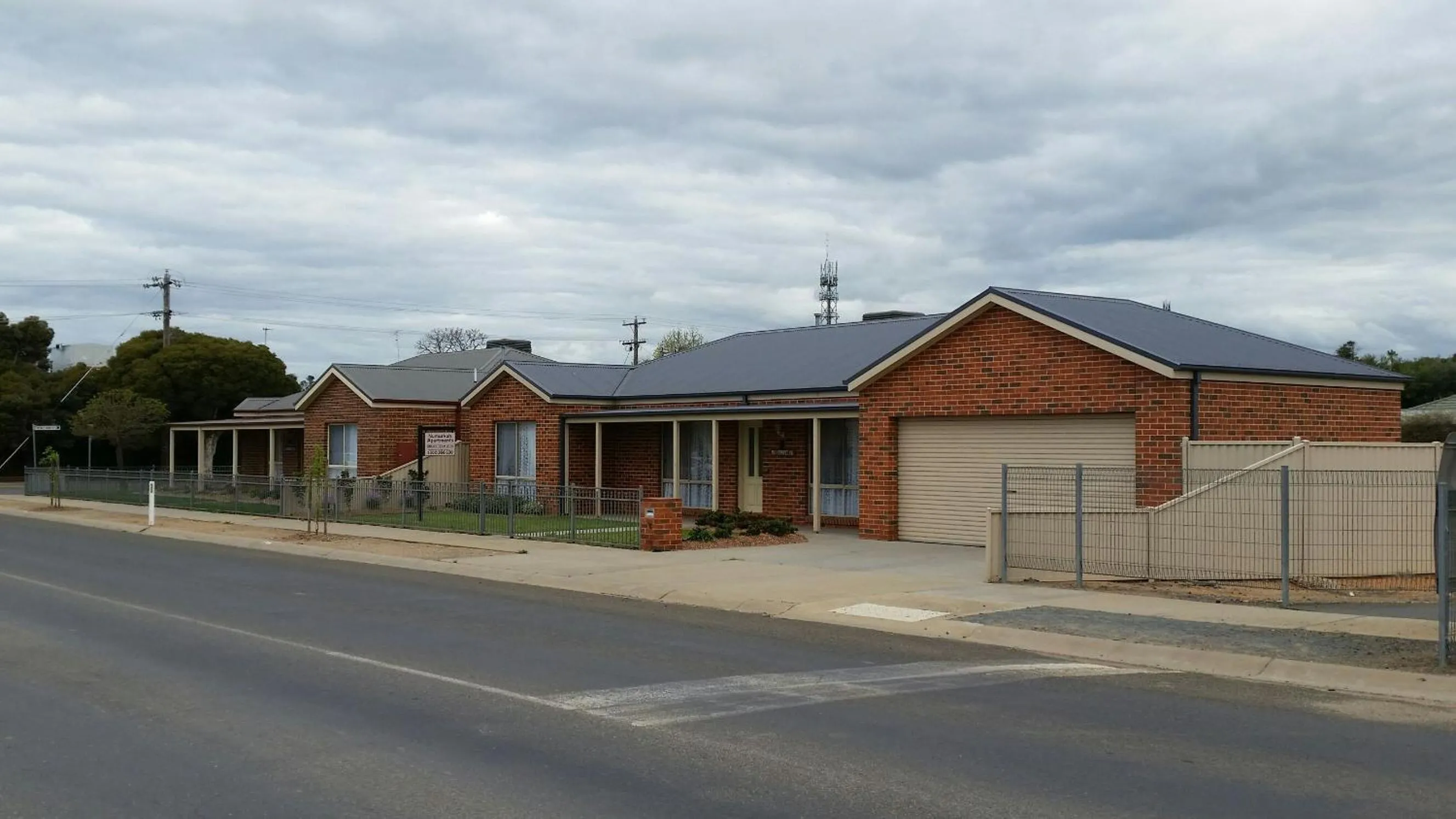 Facade/entrance in Numurkah Self Contained Apartments - The Saxton
