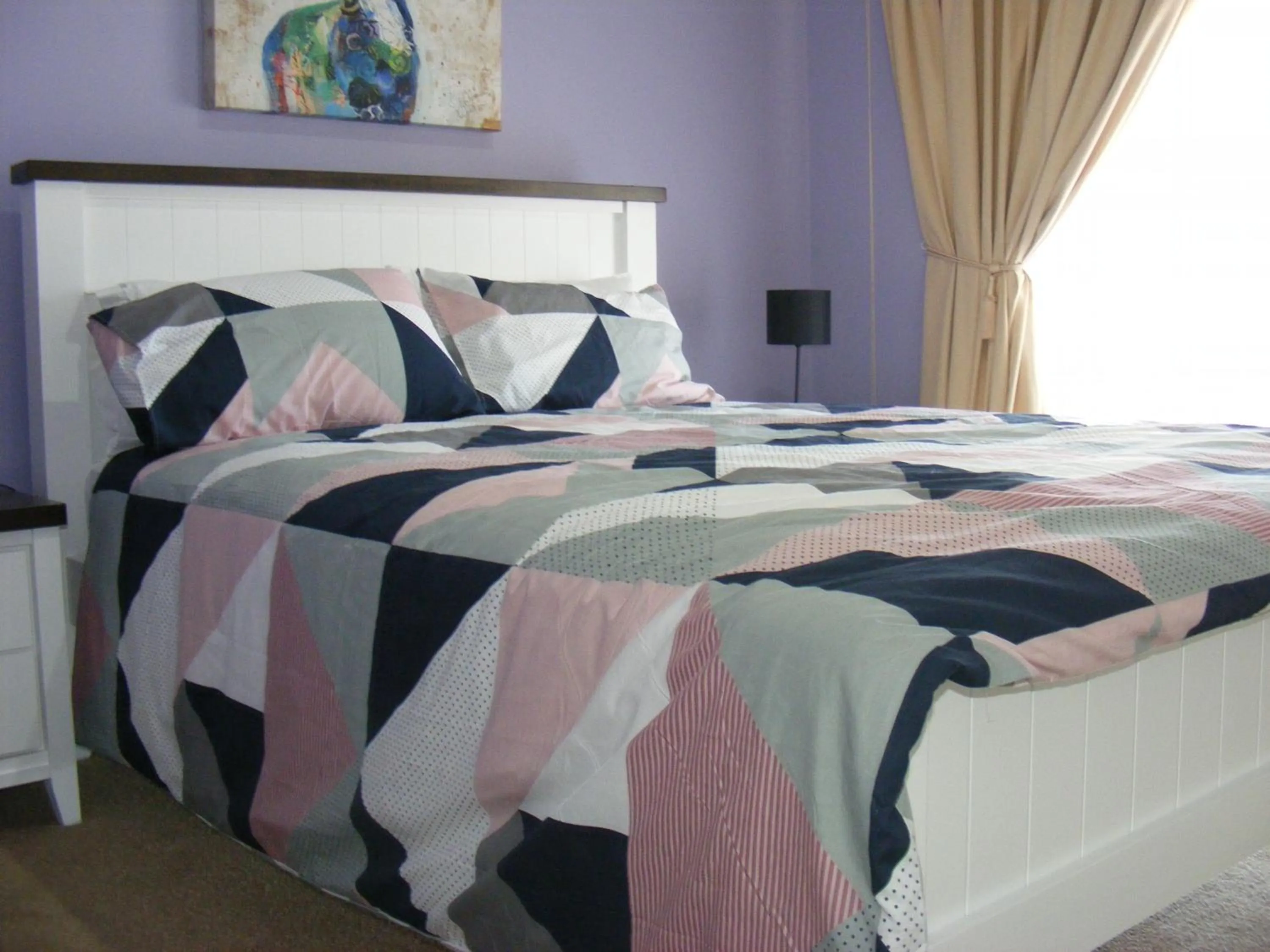 Bed in Numurkah Self Contained Apartments - The Saxton